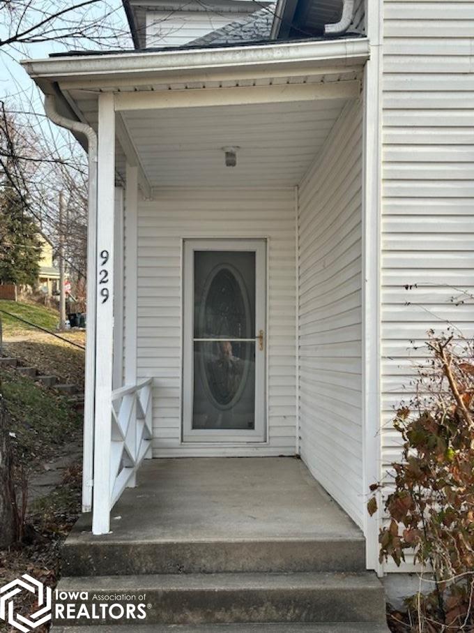929 Russell Street, Ottumwa, Iowa image 2
