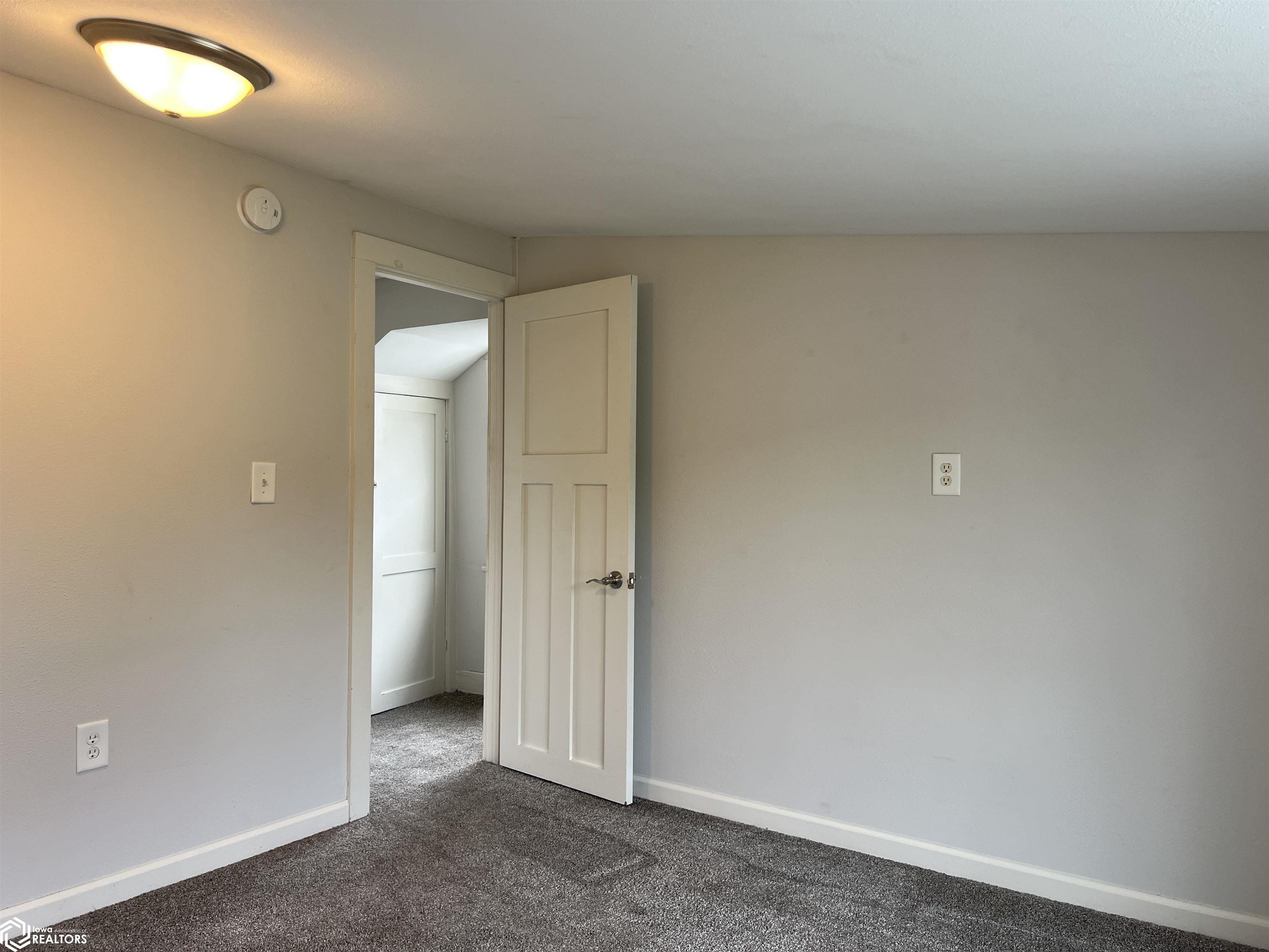 1421 Avenue D, Fort Madison, Iowa image 17