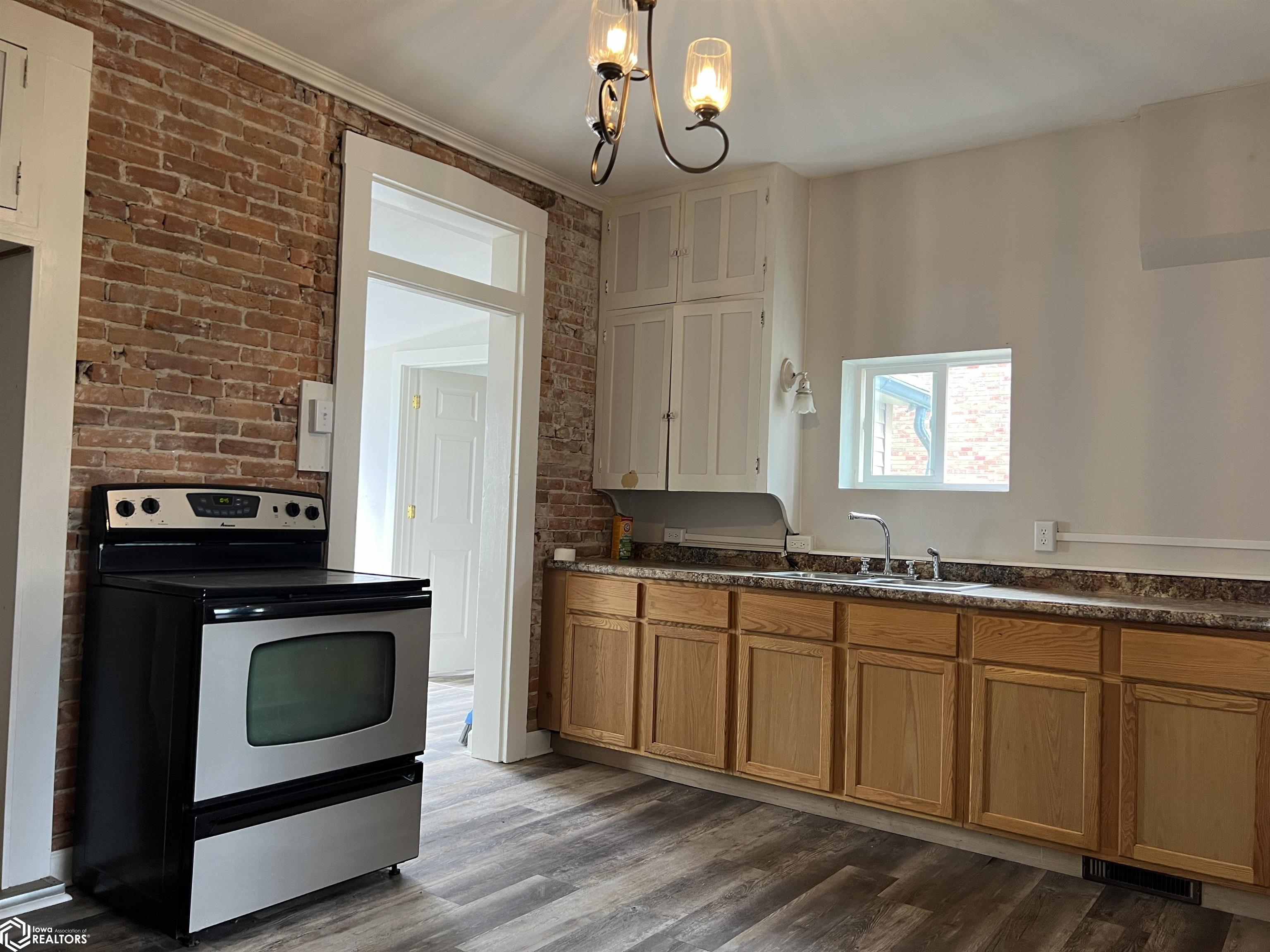 1421 Avenue D, Fort Madison, Iowa image 6