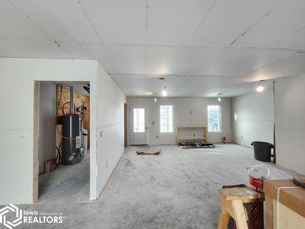 2506 S 32nd Street, Clear Lake, Iowa image 2