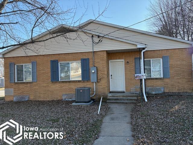 501 S 16st St, Clarinda, Iowa image 2
