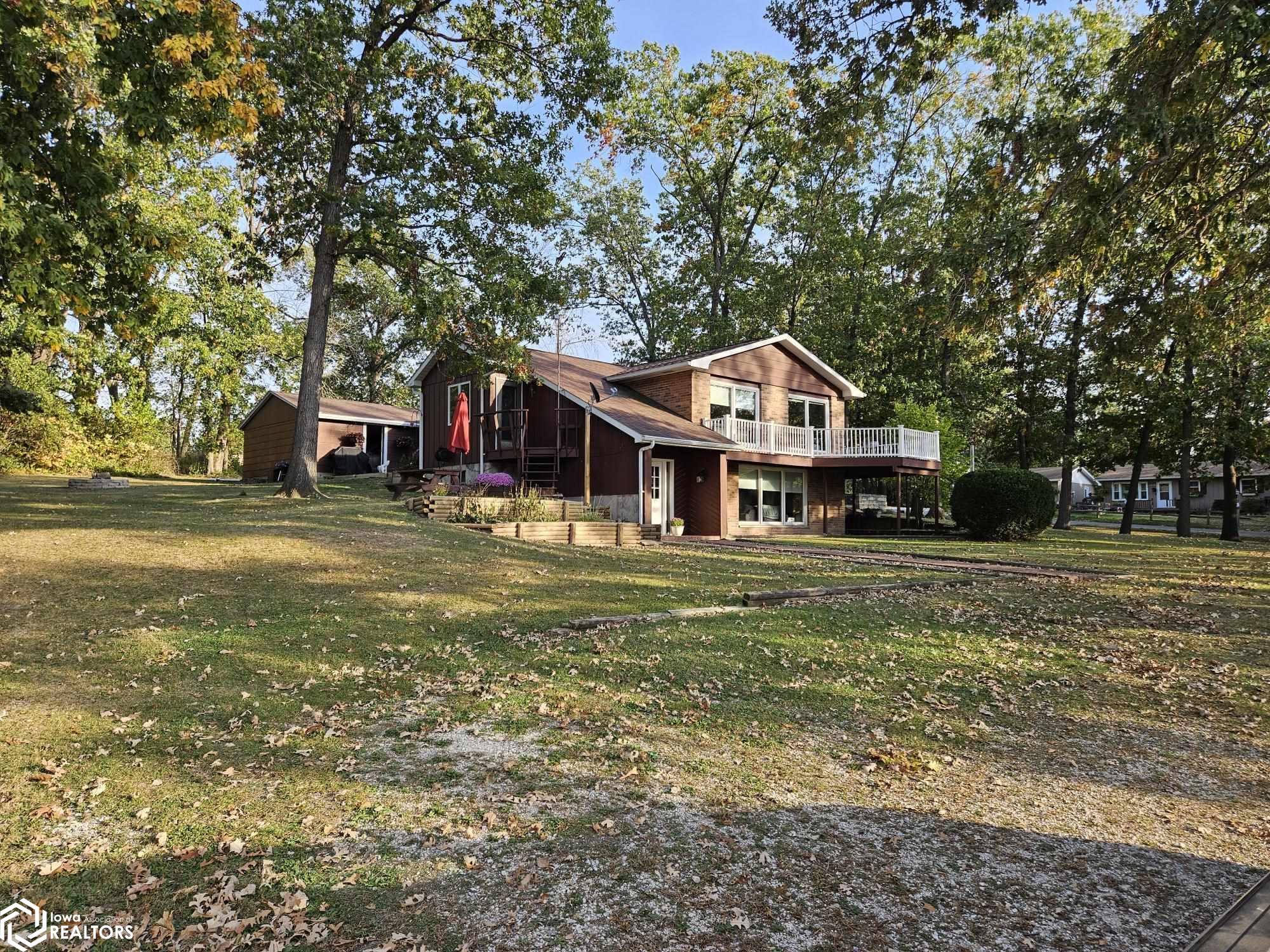 1411 Elm Street, Hamilton, Illinois image 4