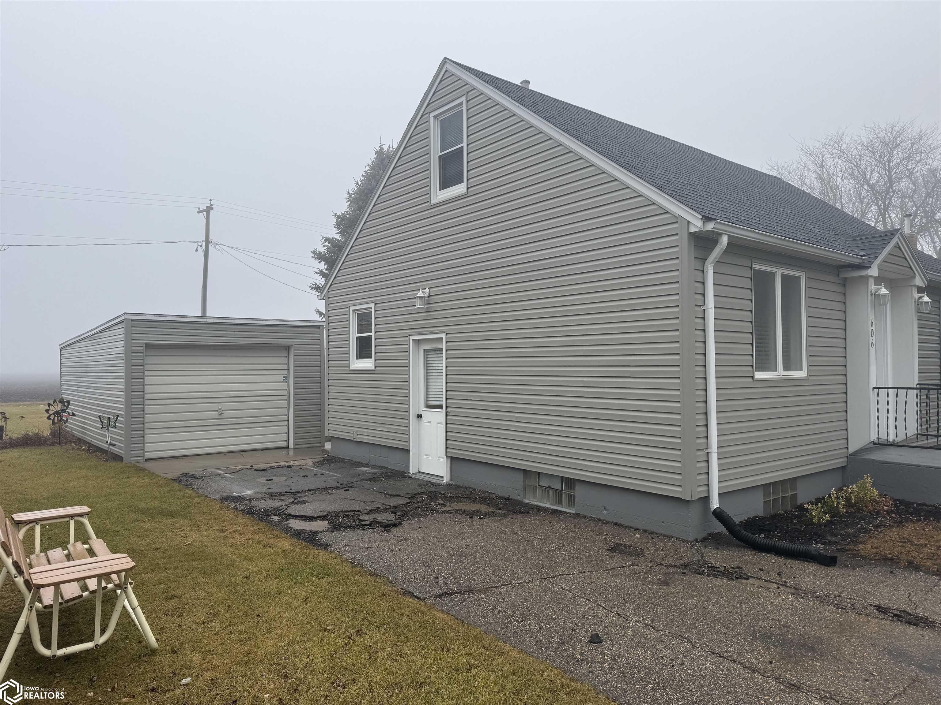 606 7th Street, Whittemore, Iowa image 26