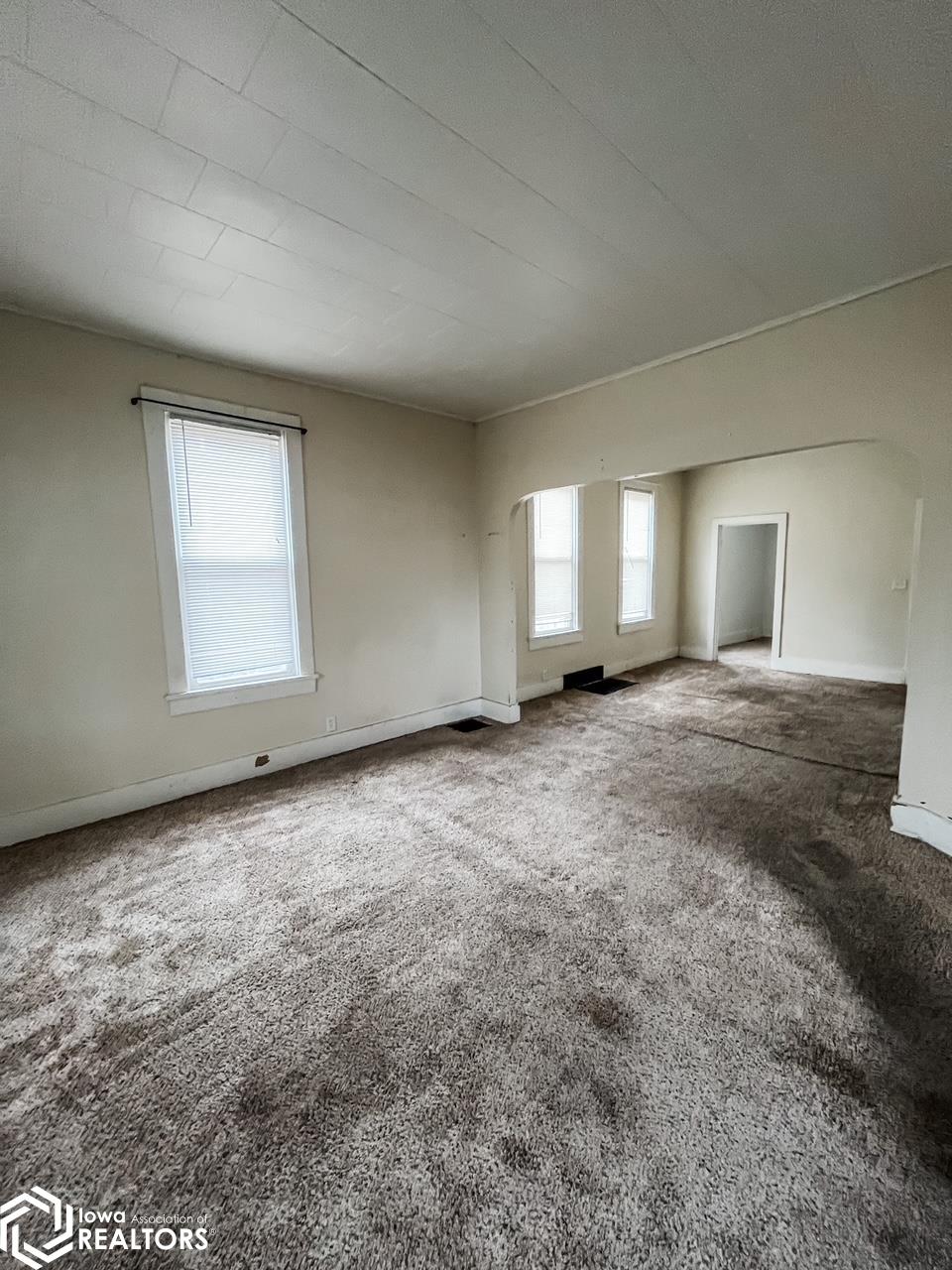 1205 Perkins Avenue, Burlington, Iowa image 7