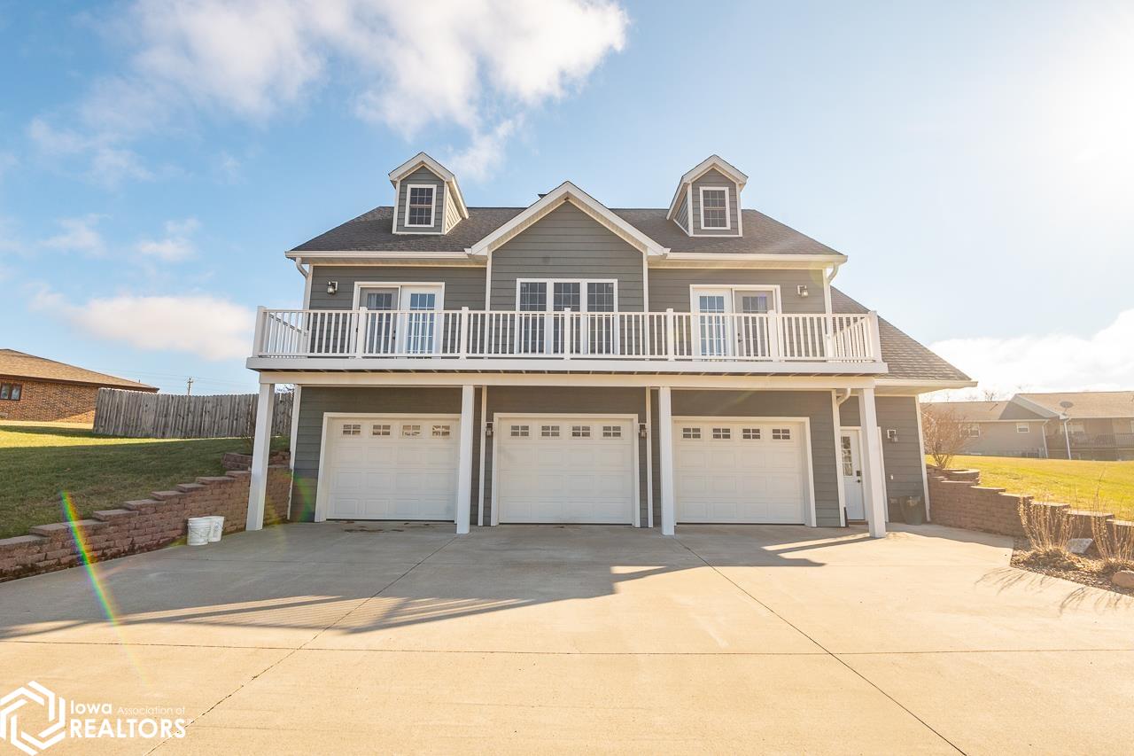120 Spruce Lane, Albia, Iowa image 2