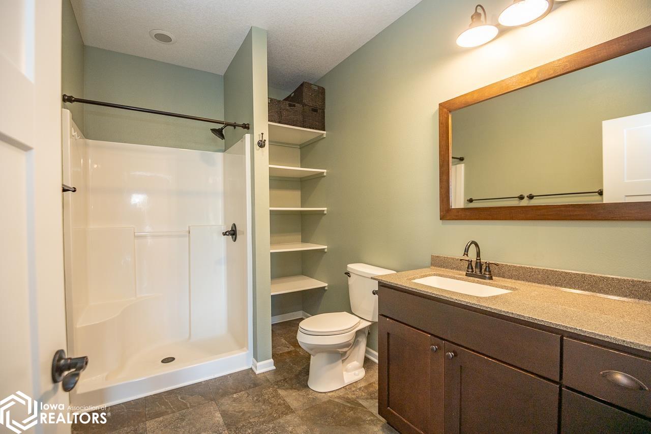 120 Spruce Lane, Albia, Iowa image 20