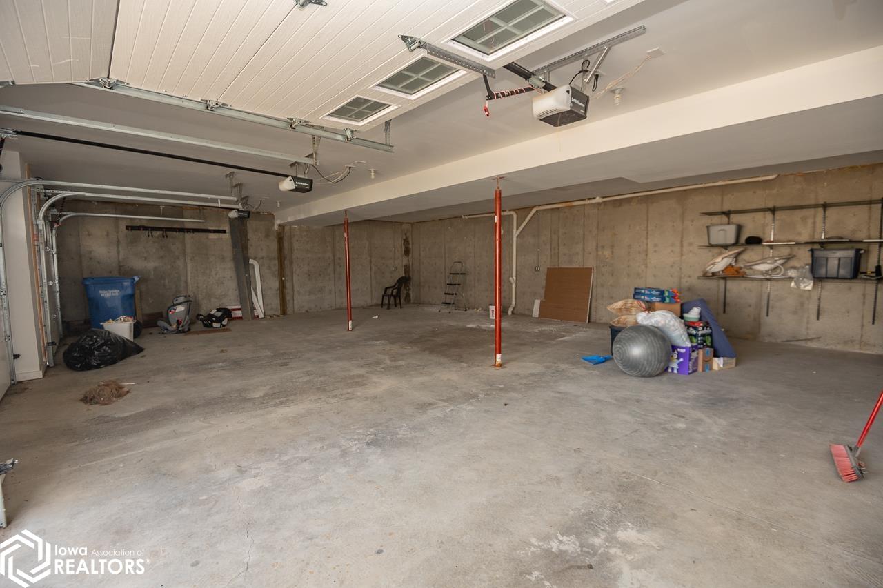 120 Spruce Lane, Albia, Iowa image 23