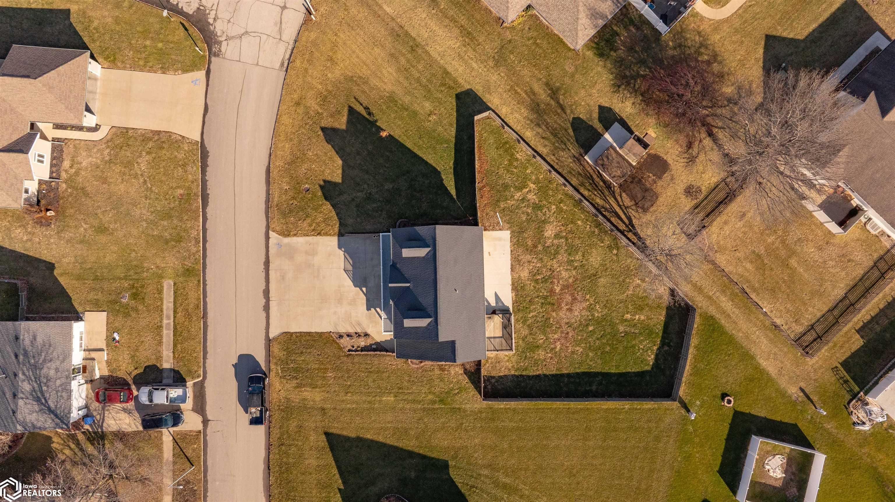 120 Spruce Lane, Albia, Iowa image 8