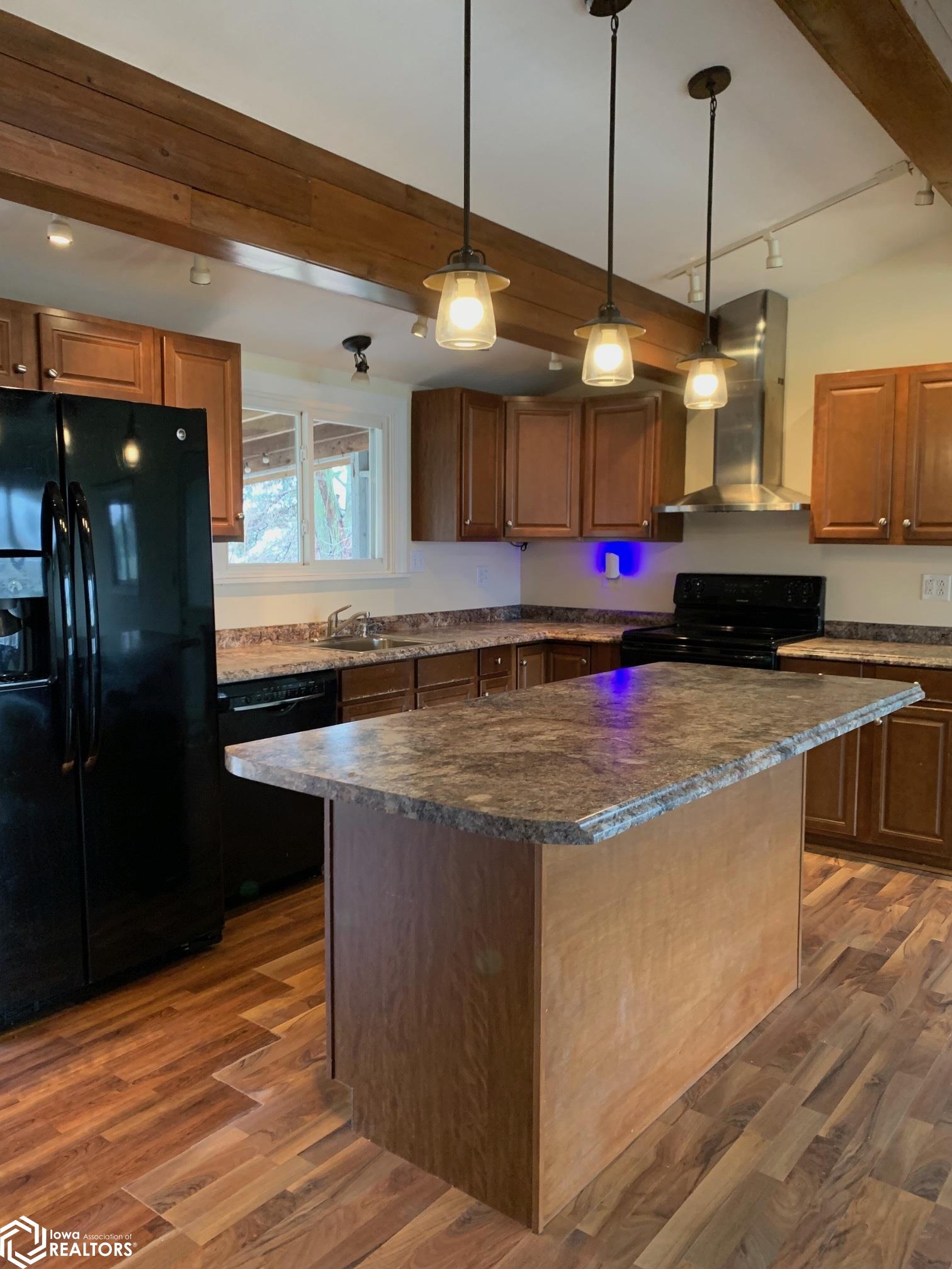 7 Navaho Drive, Keokuk, Iowa image 4