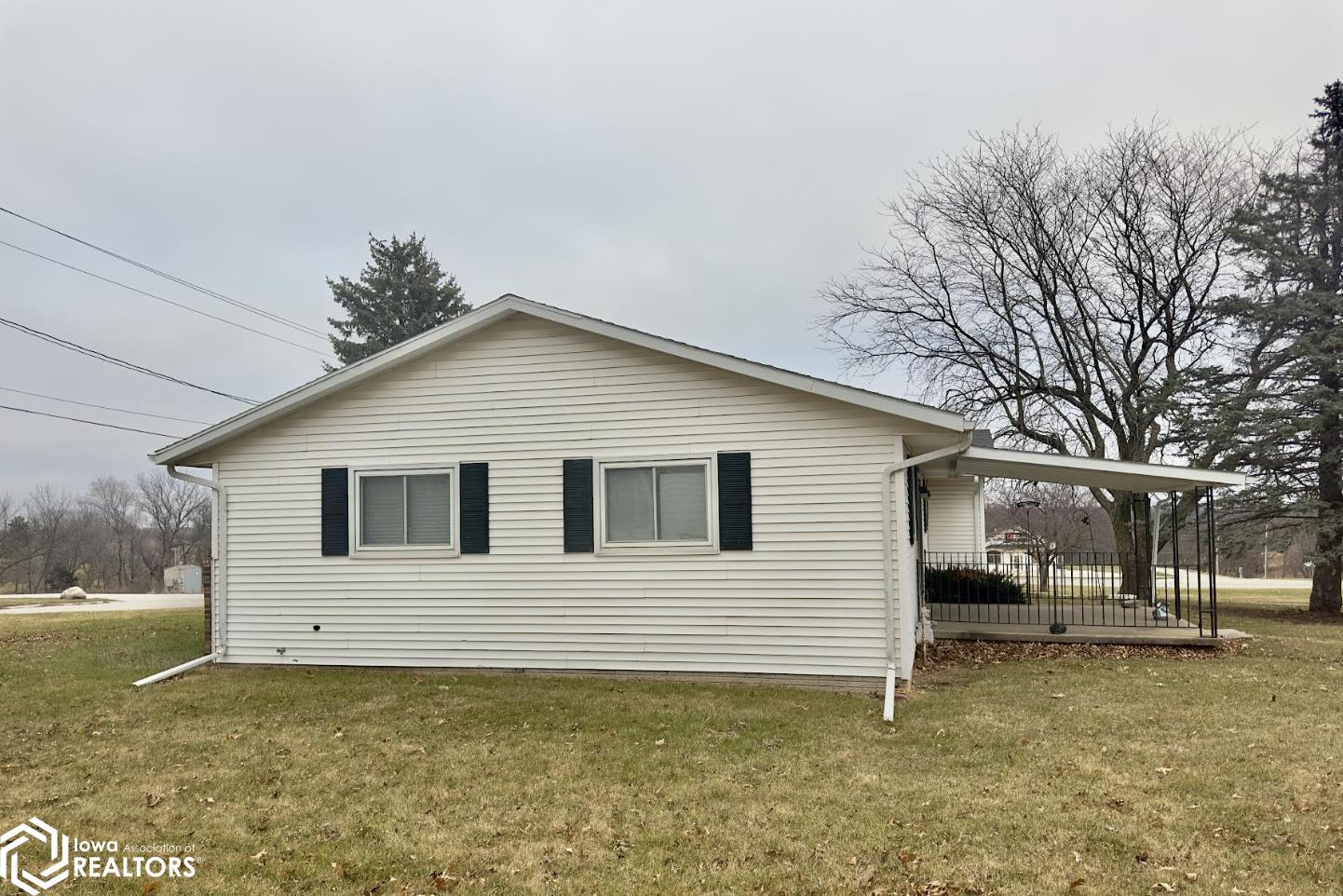 608 Pollock Blvd, Bedford, Iowa image 4