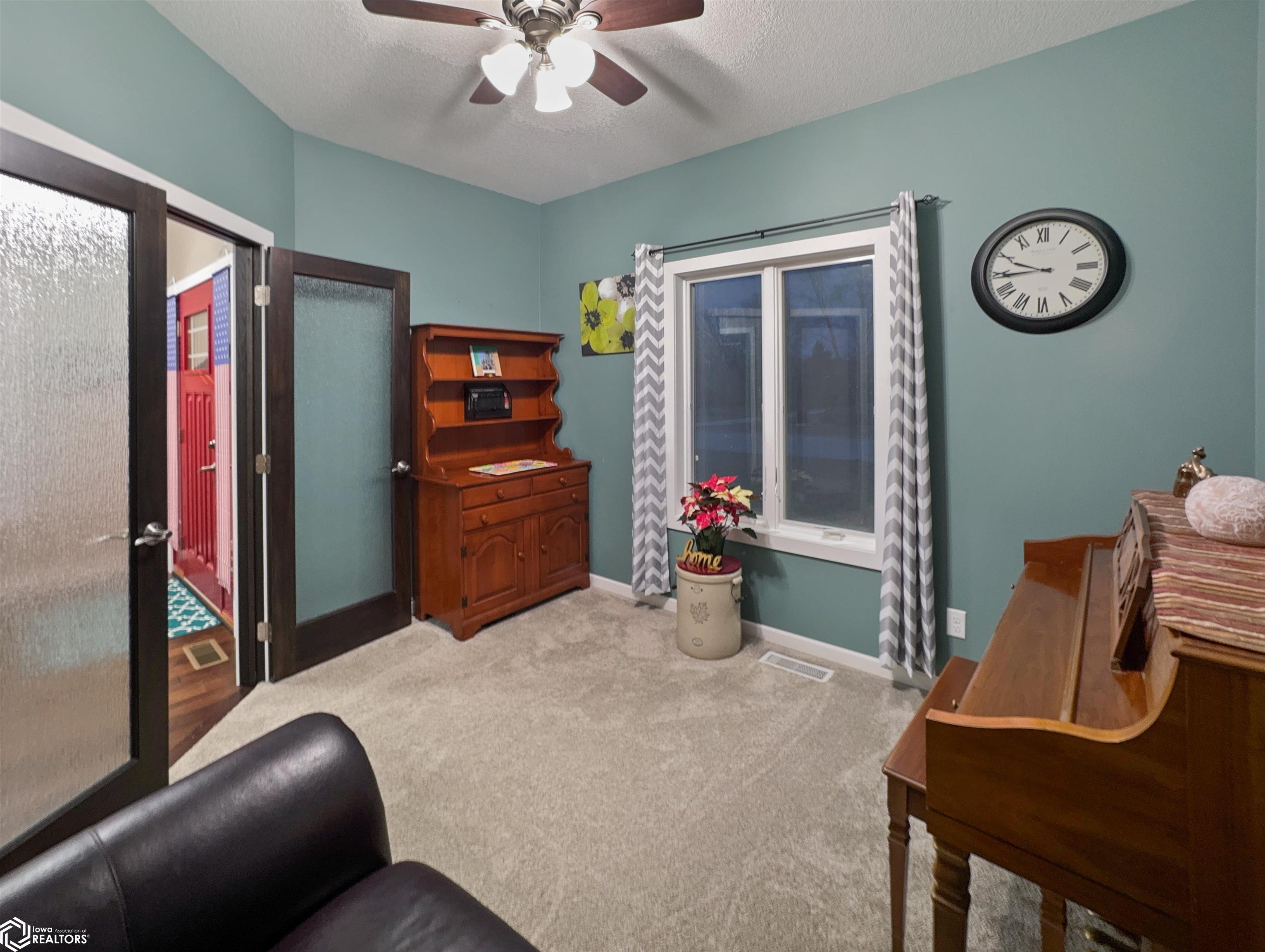 216 Oak Hill Drive, Hampton, Iowa image 21