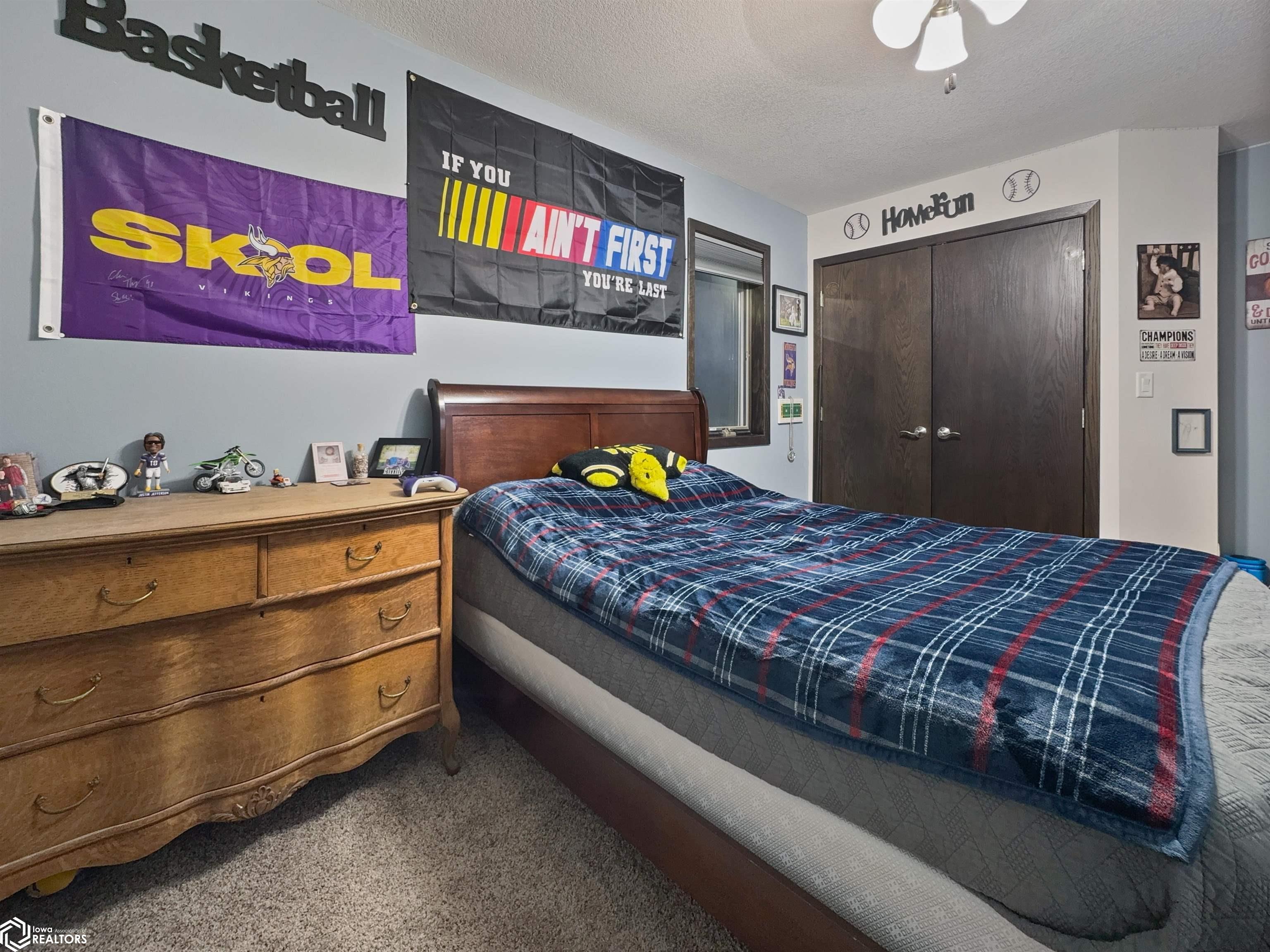 216 Oak Hill Drive, Hampton, Iowa image 39