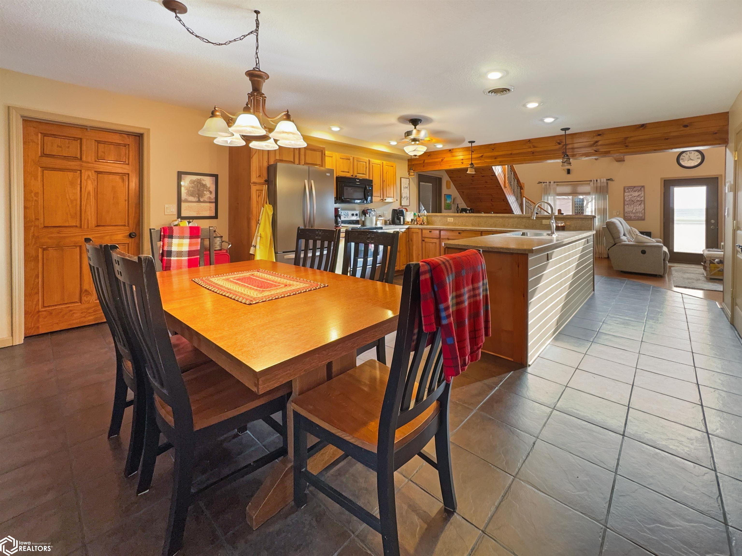 1420 Hwy 3, Hampton, Iowa image 25