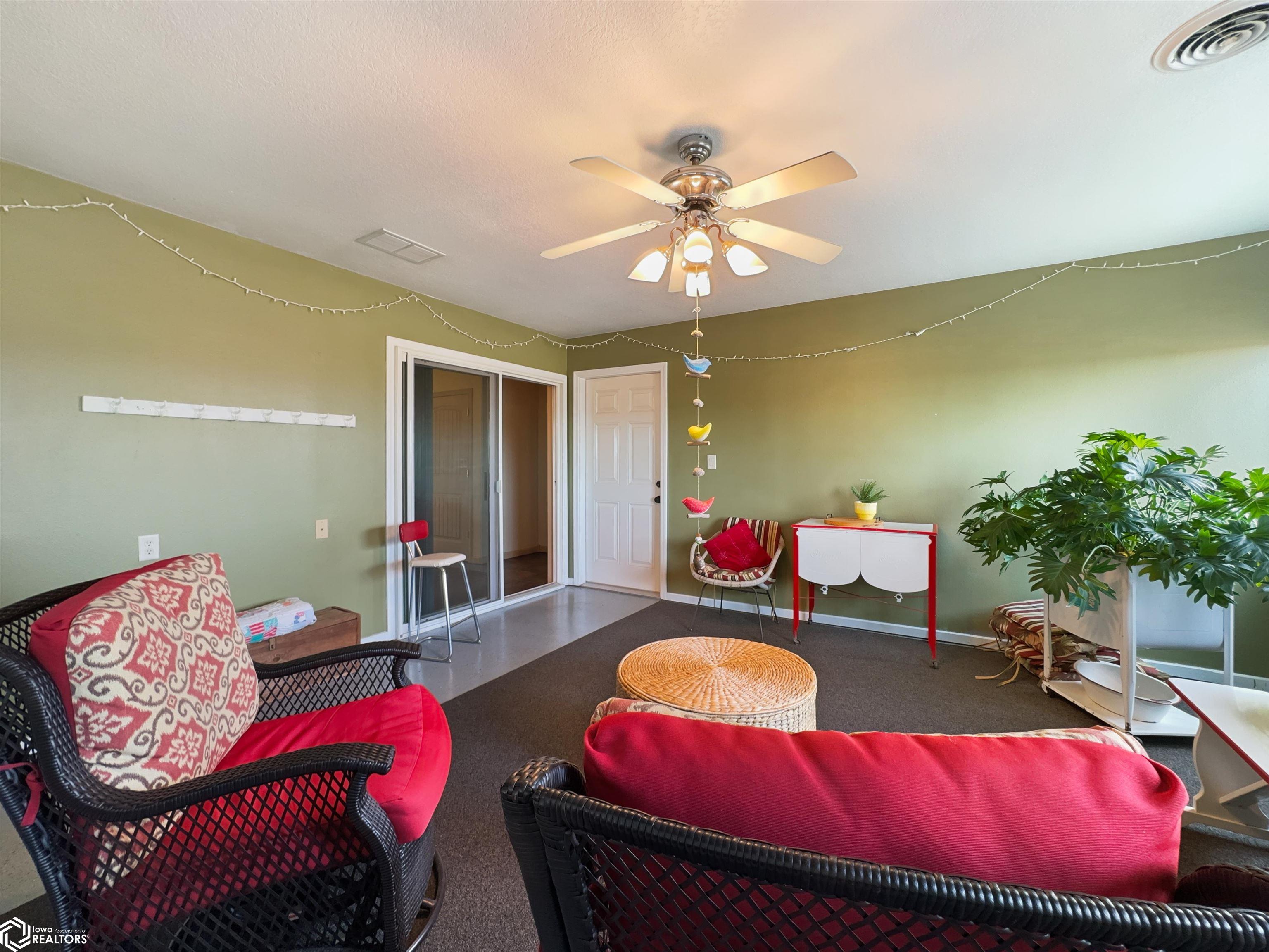 1420 Hwy 3, Hampton, Iowa image 32