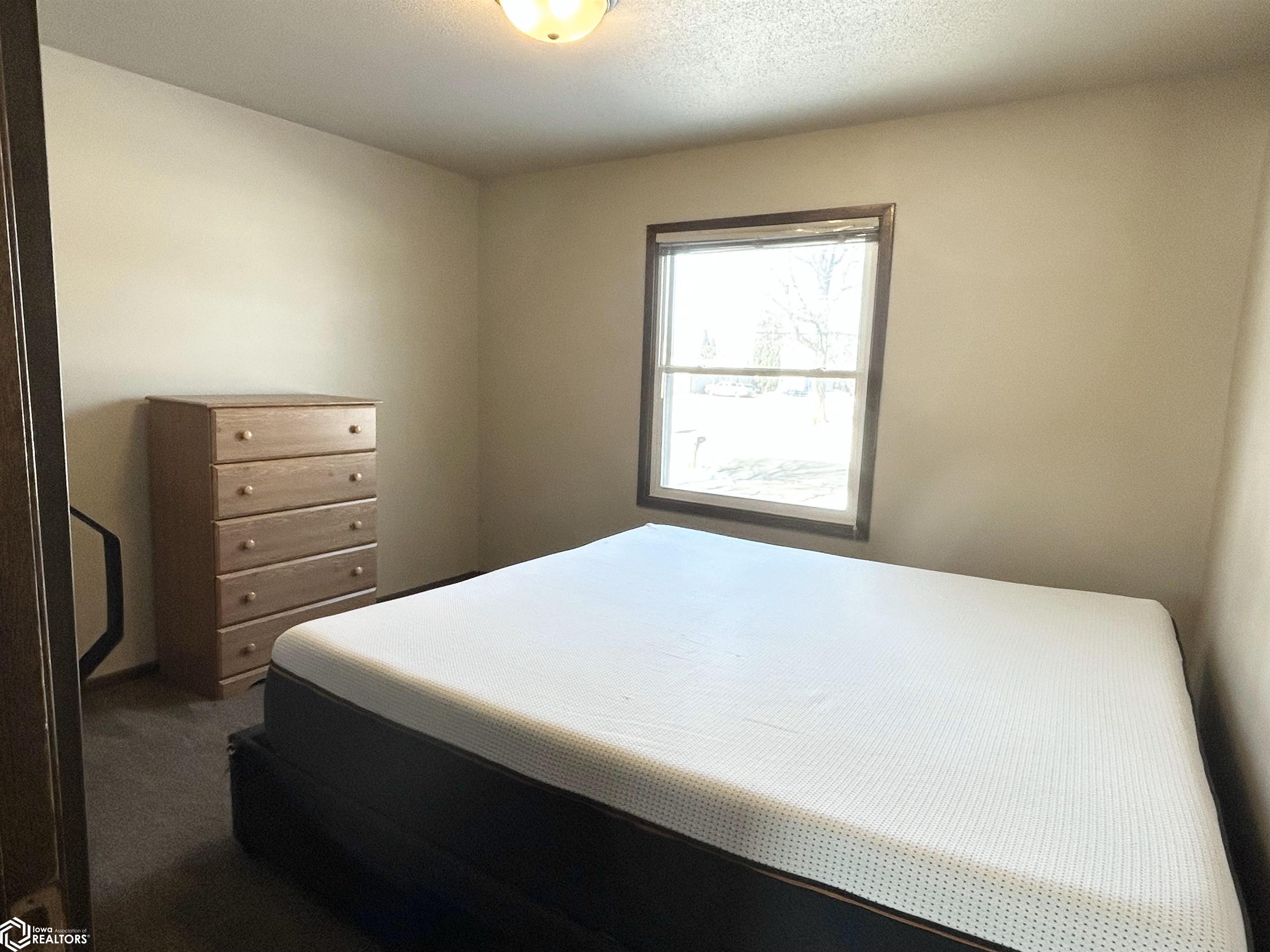 1804 3rd Avenue, Grinnell, Iowa image 12