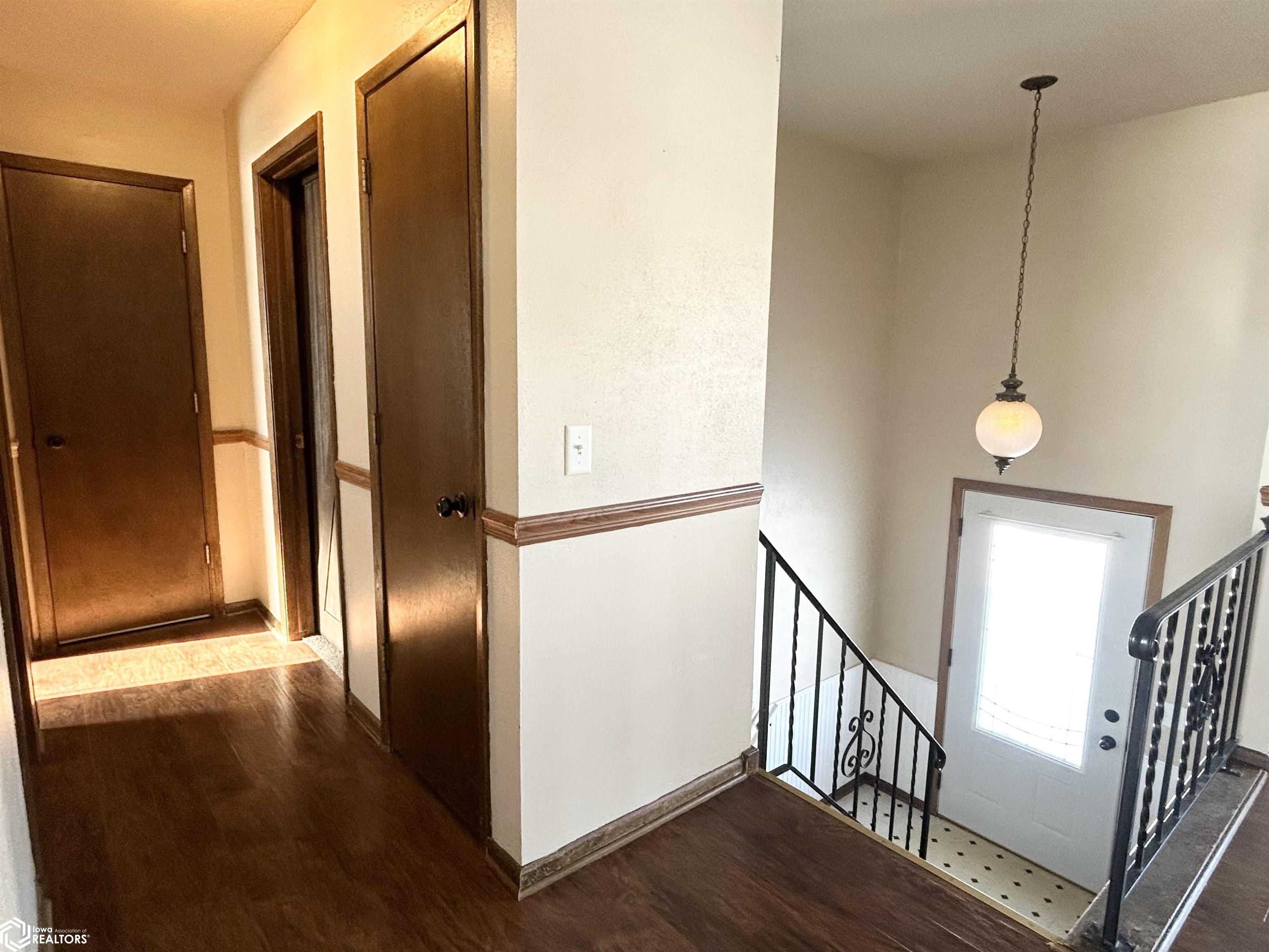 1804 3rd Avenue, Grinnell, Iowa image 7