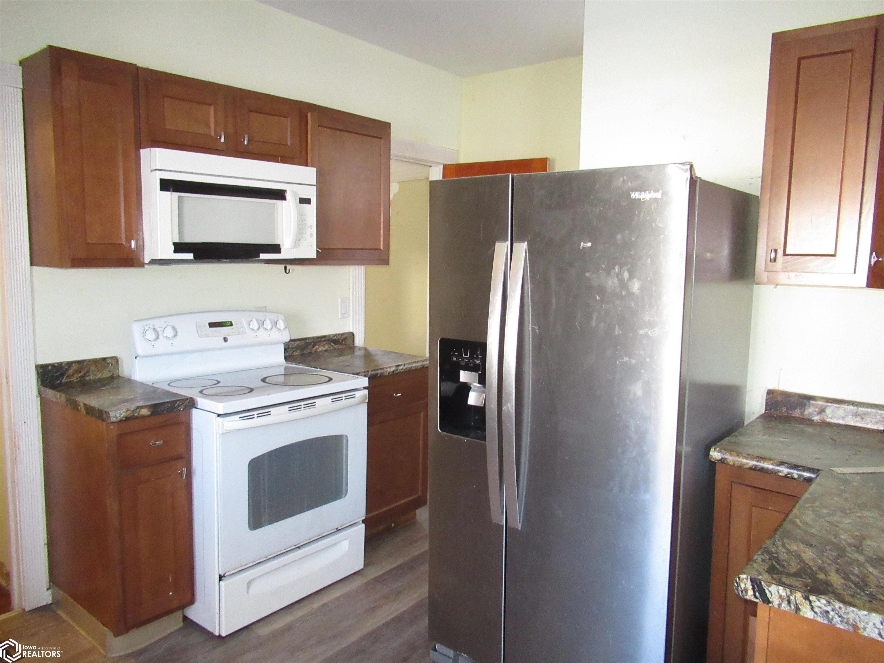 1409 Johnson Street, Keokuk, Iowa image 7