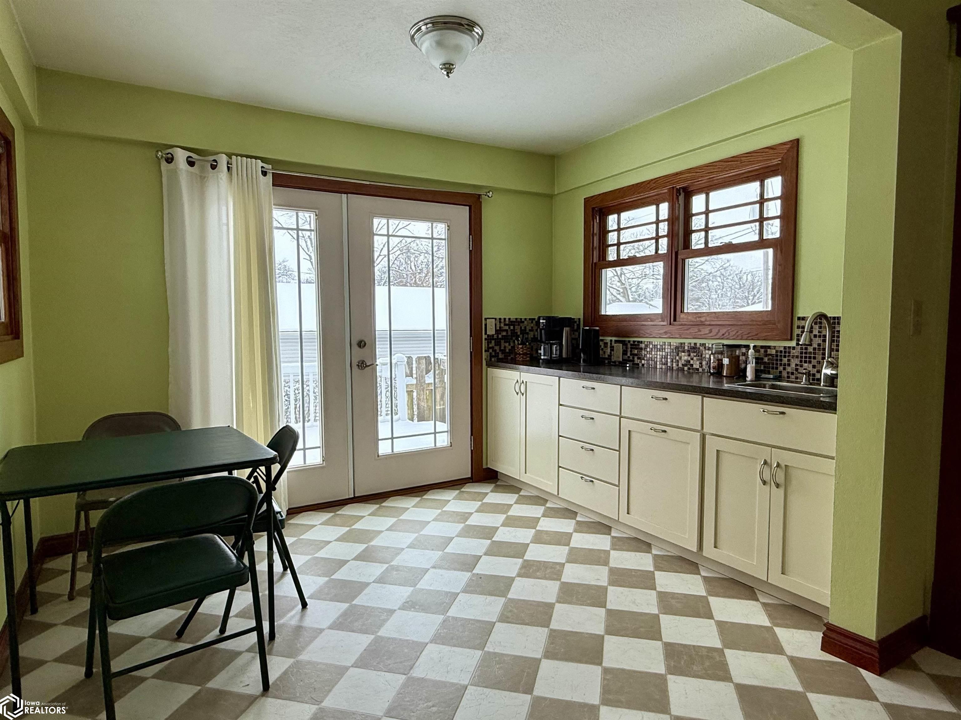 612 S Vine, Jefferson, Iowa image 16
