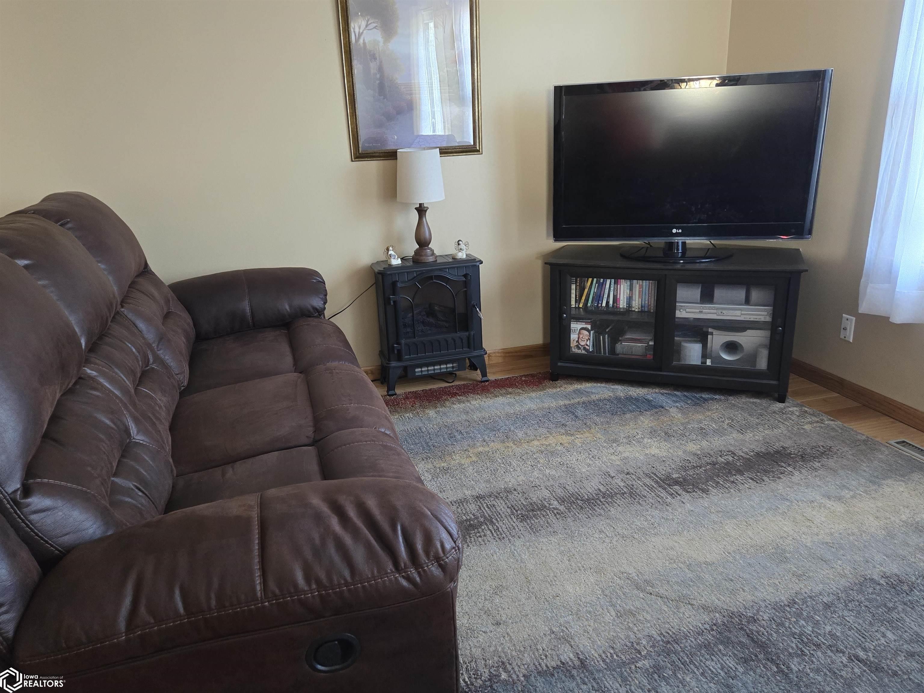 108 Meadow Lane, Iowa Falls, Iowa image 10