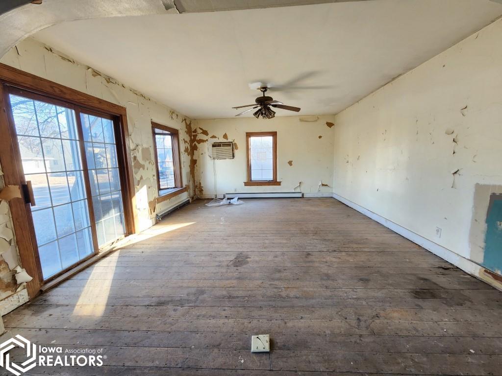 1106 N Jefferson Avenue, Mason City, Iowa image 4