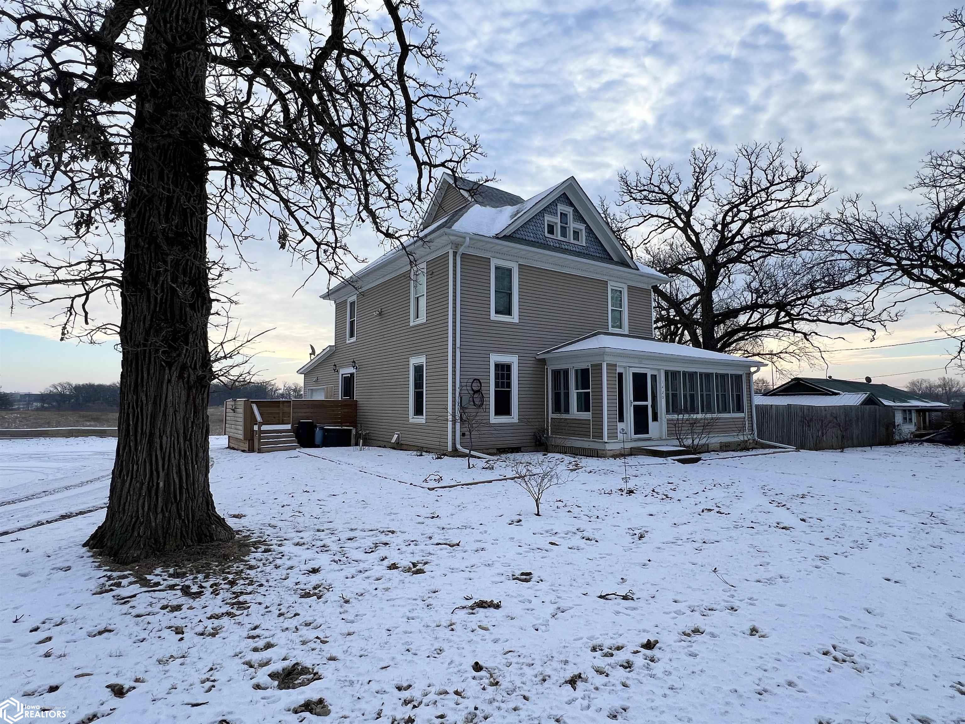 1420 1st Street, Newton, Iowa image 25