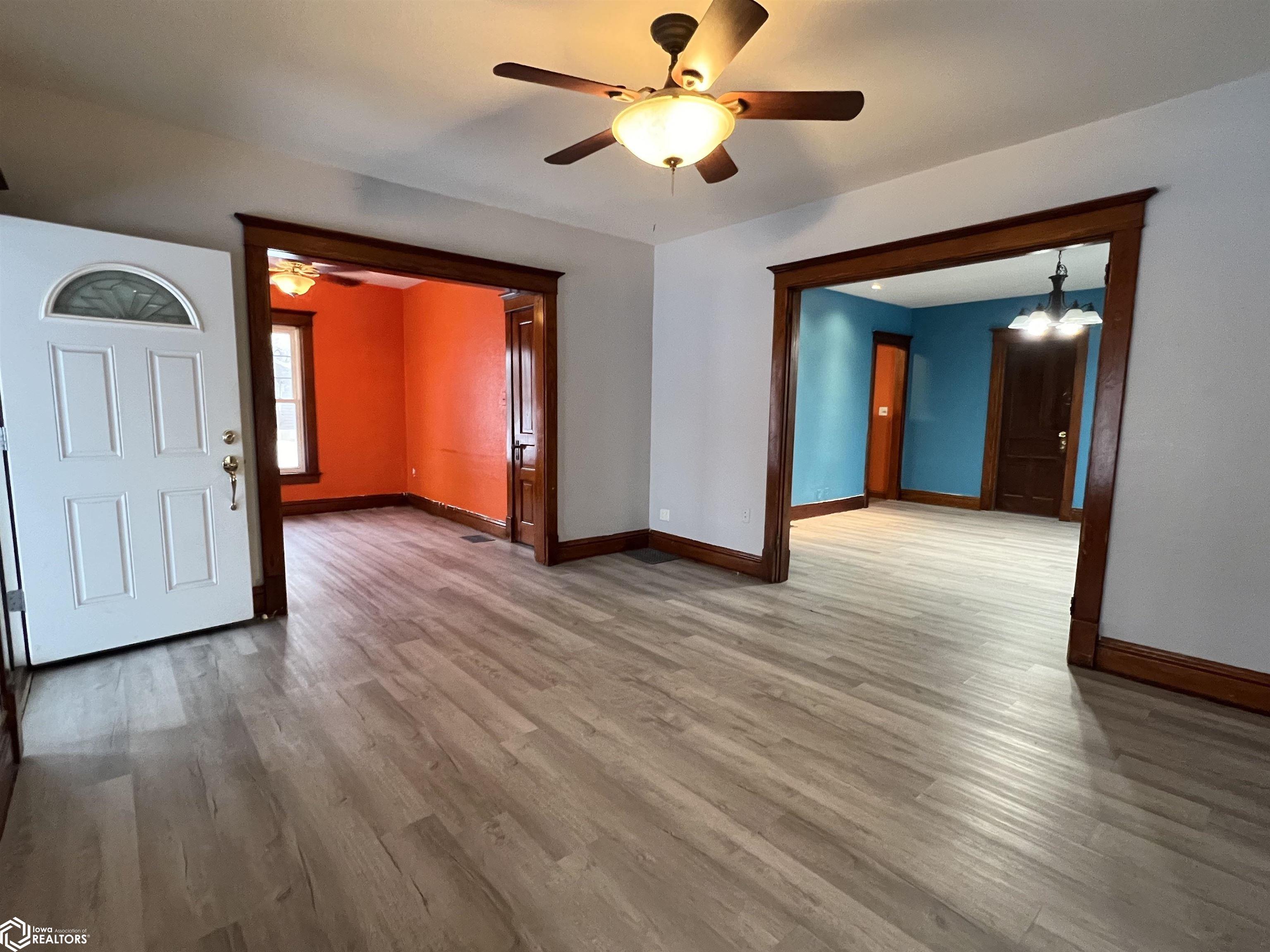 1420 1st Street, Newton, Iowa image 5
