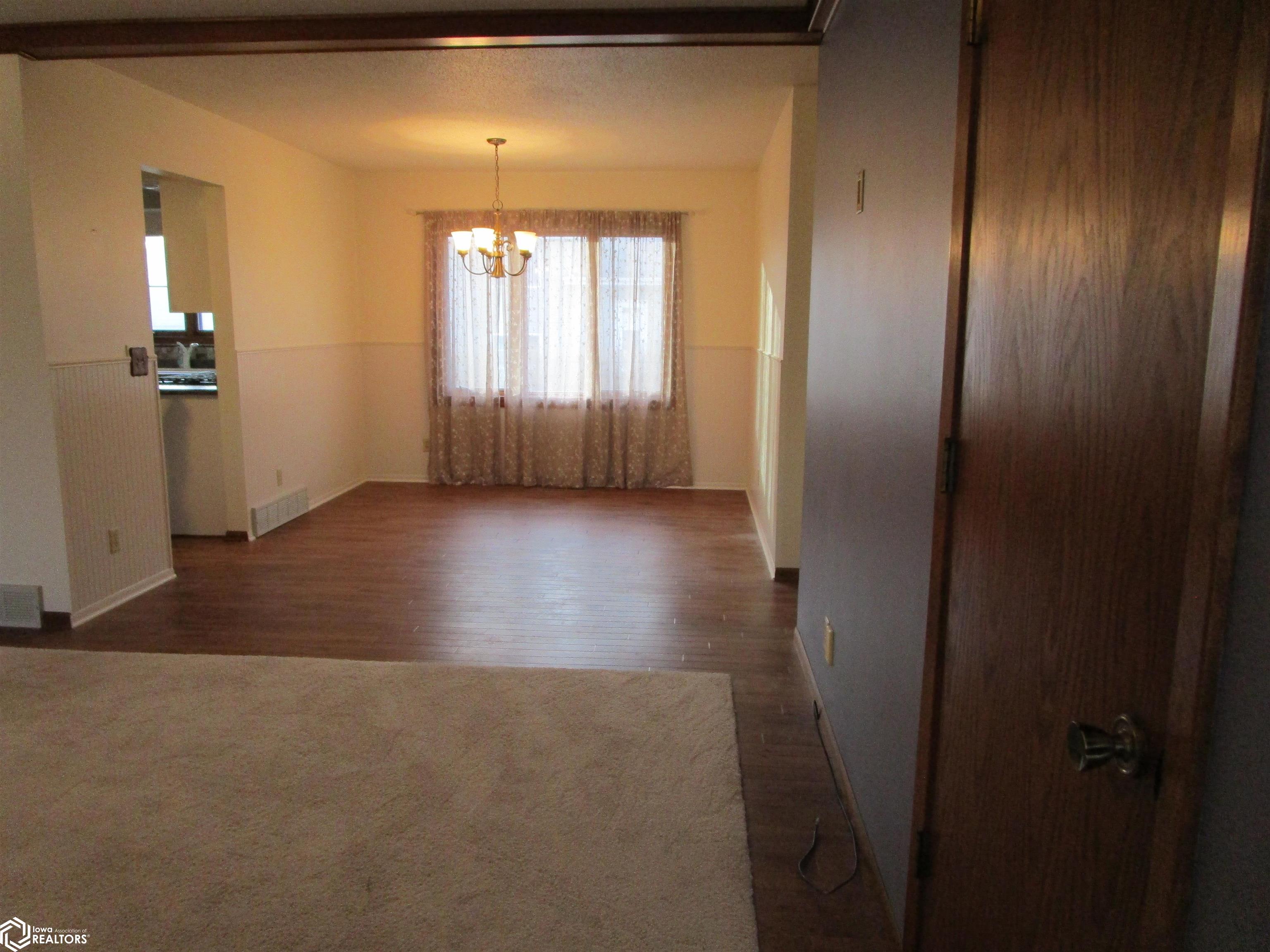 2503 Sunset, Iowa Falls, Iowa image 12
