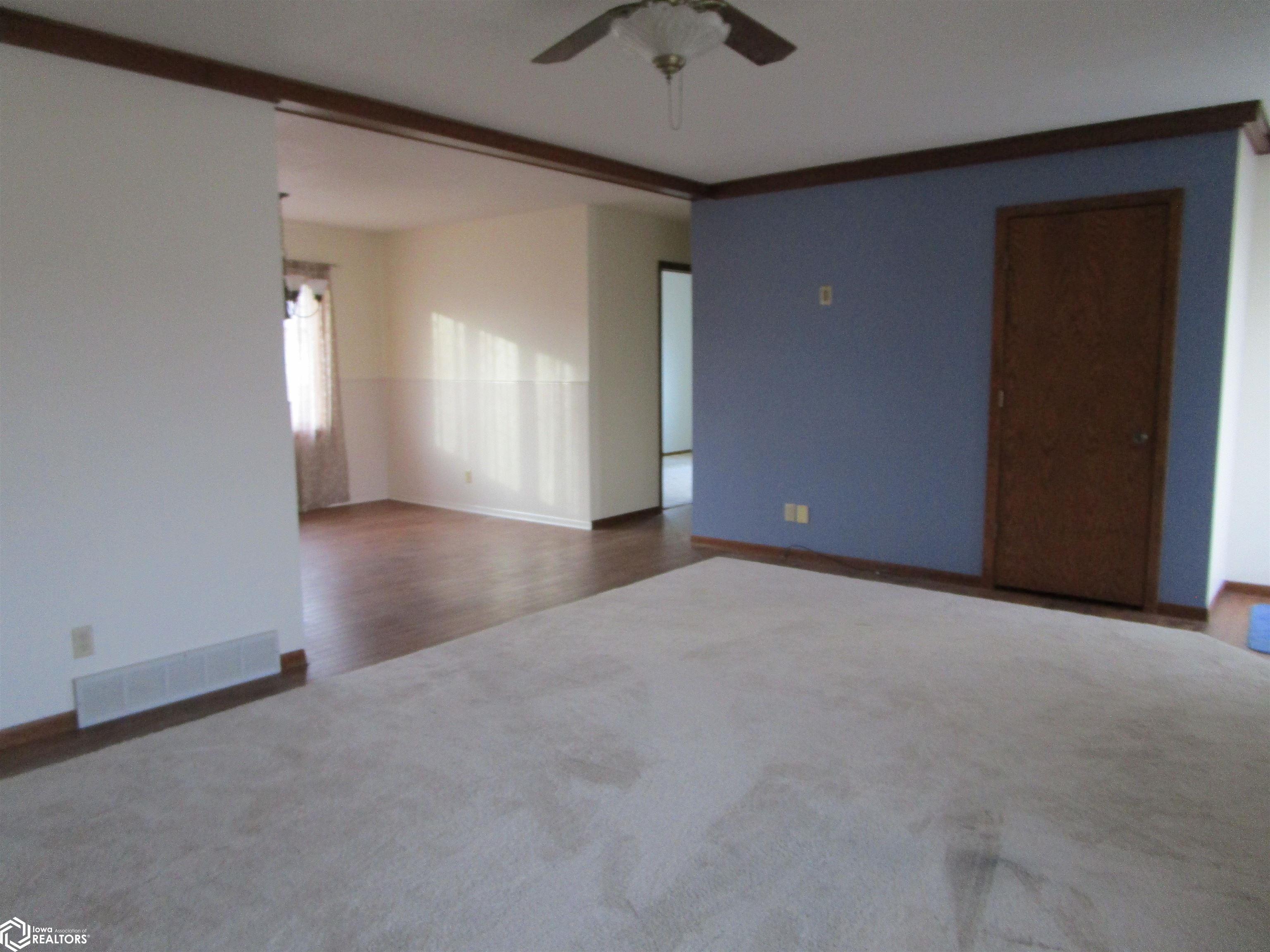 2503 Sunset, Iowa Falls, Iowa image 15