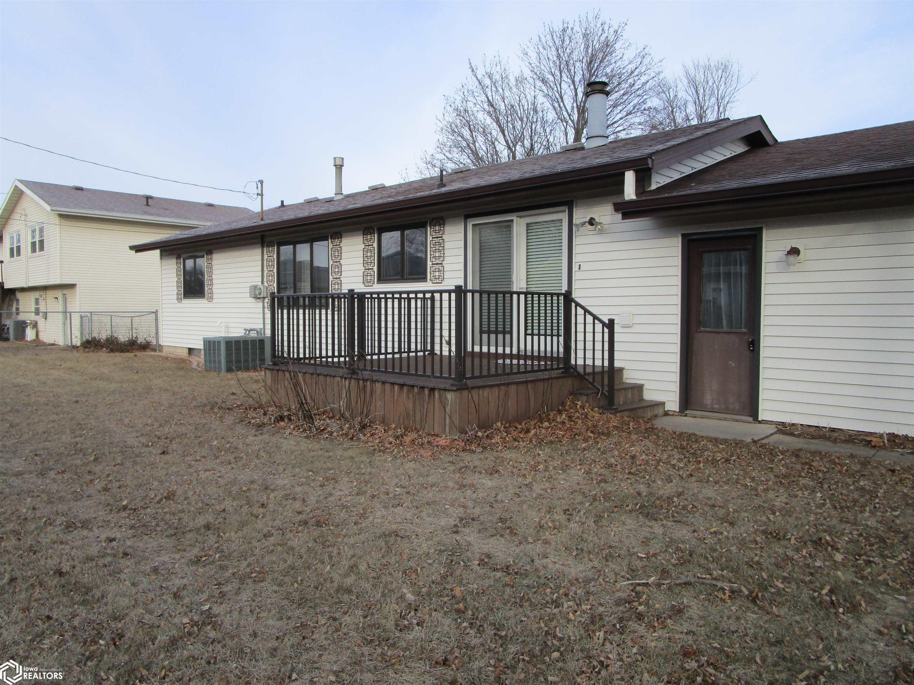 2503 Sunset, Iowa Falls, Iowa image 3