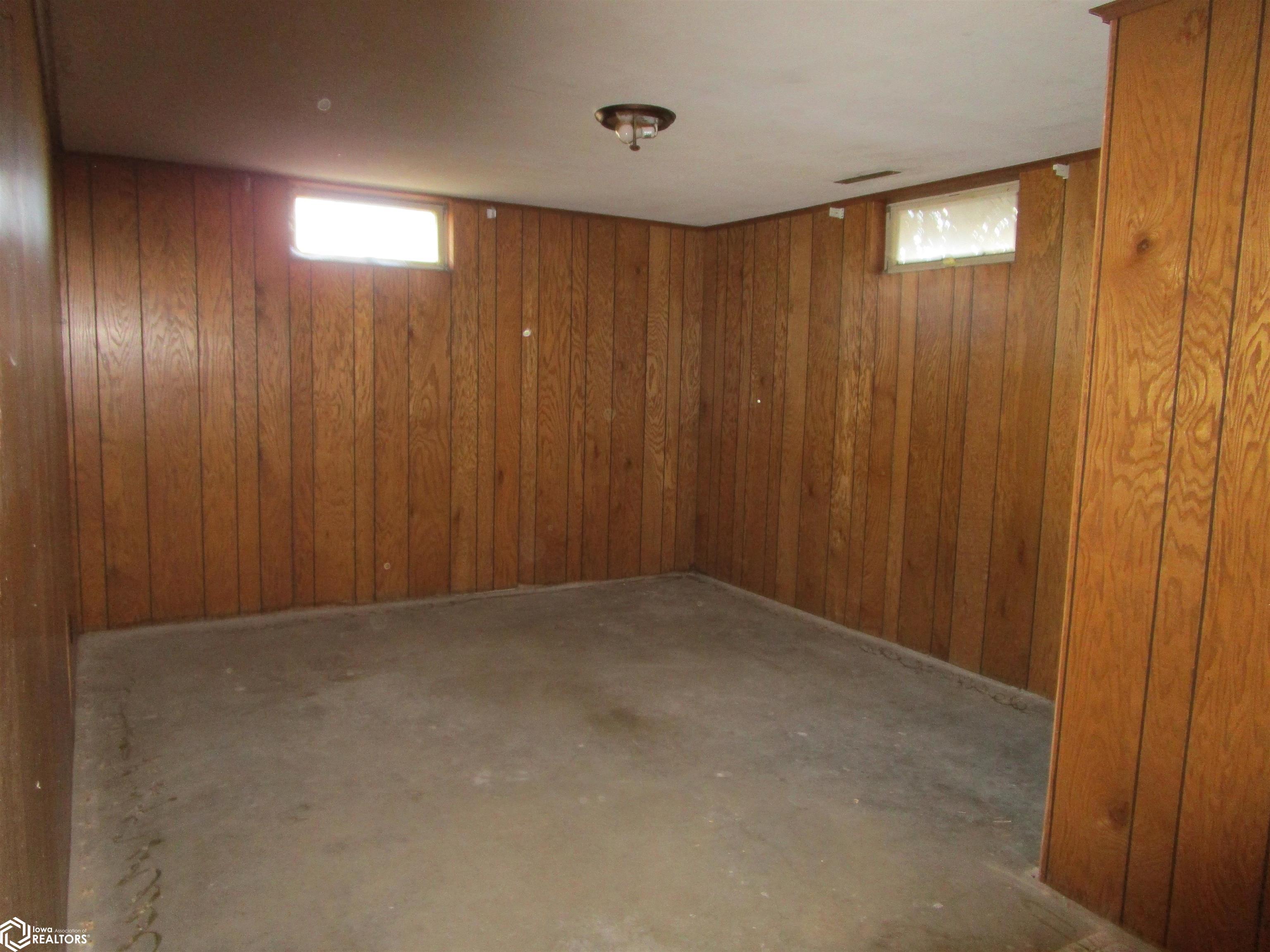 2503 Sunset, Iowa Falls, Iowa image 26