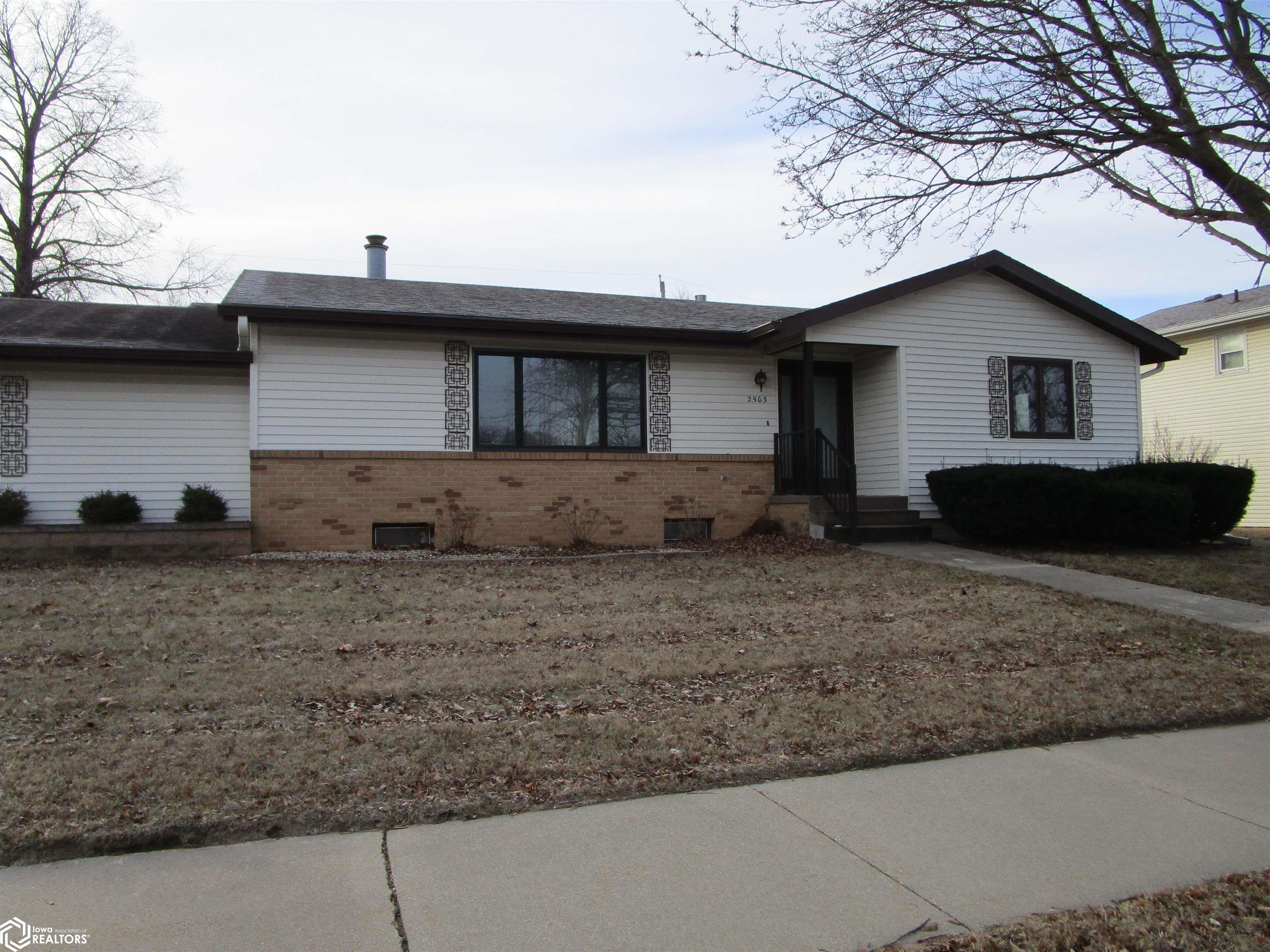 2503 Sunset, Iowa Falls, Iowa image 38