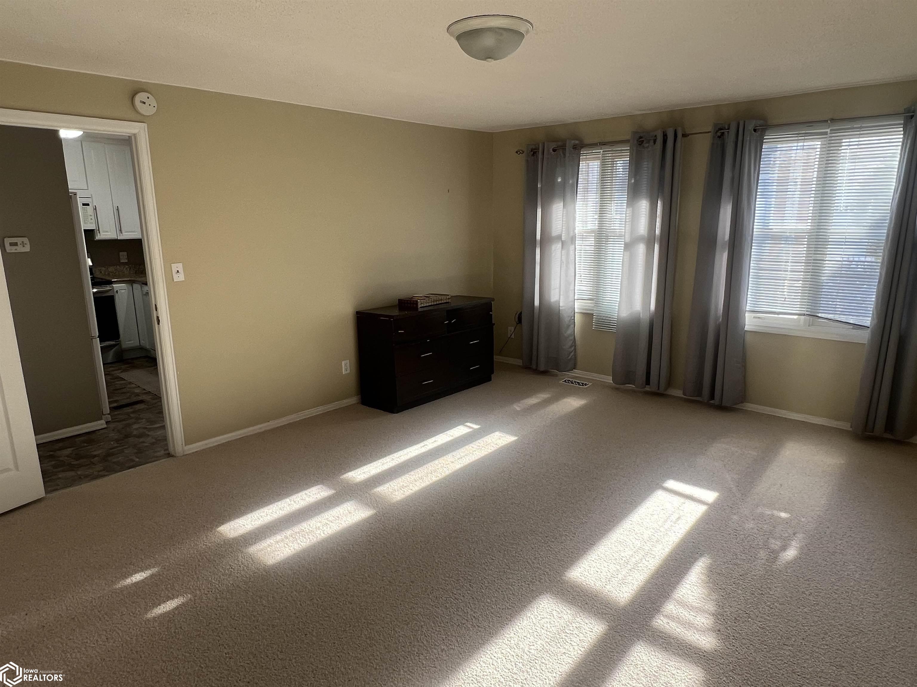 701 E Lowe Avenue #211, Fairfield, Iowa image 14