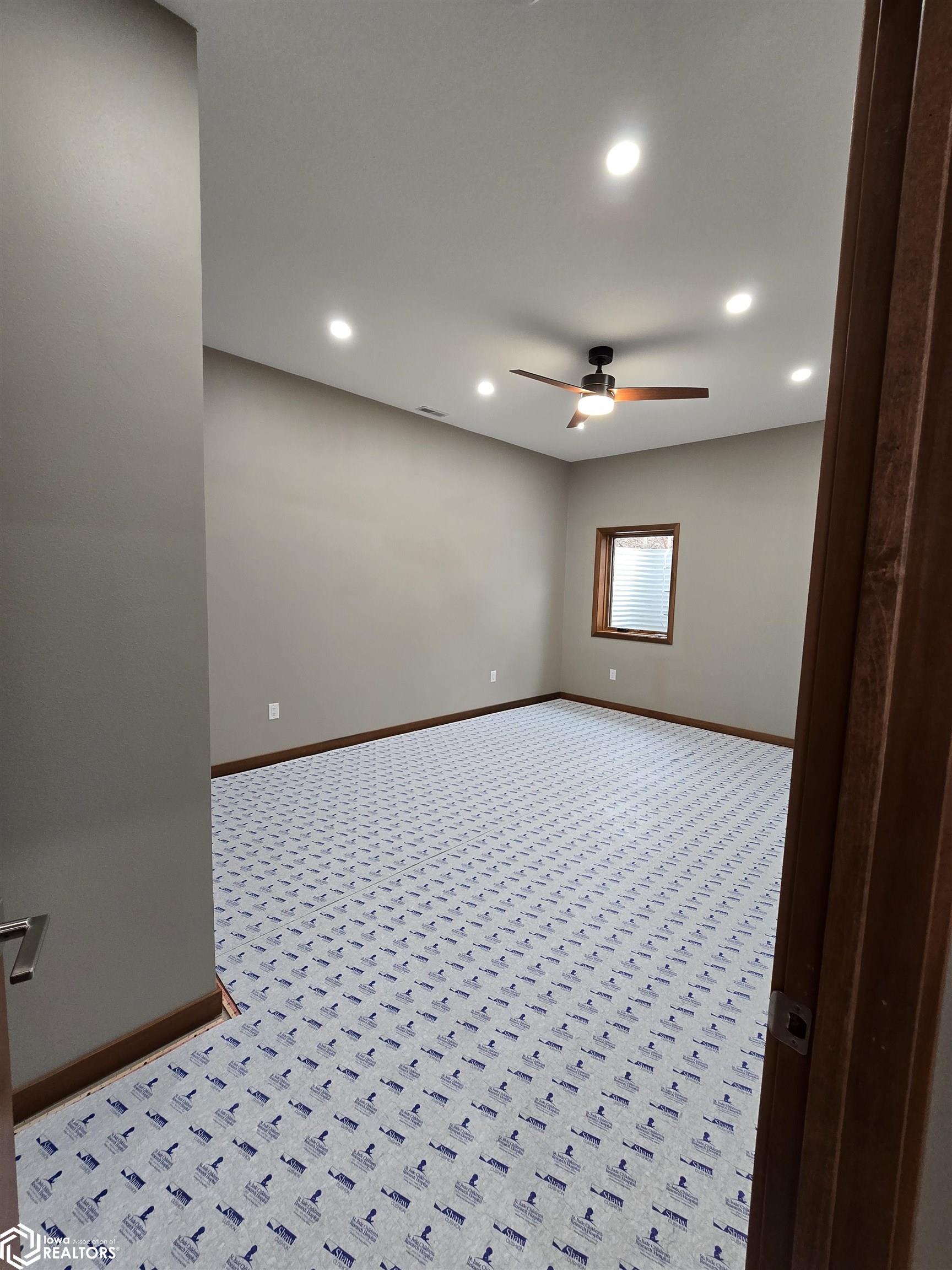 328 N 6th Street, Oskaloosa, Iowa image 27