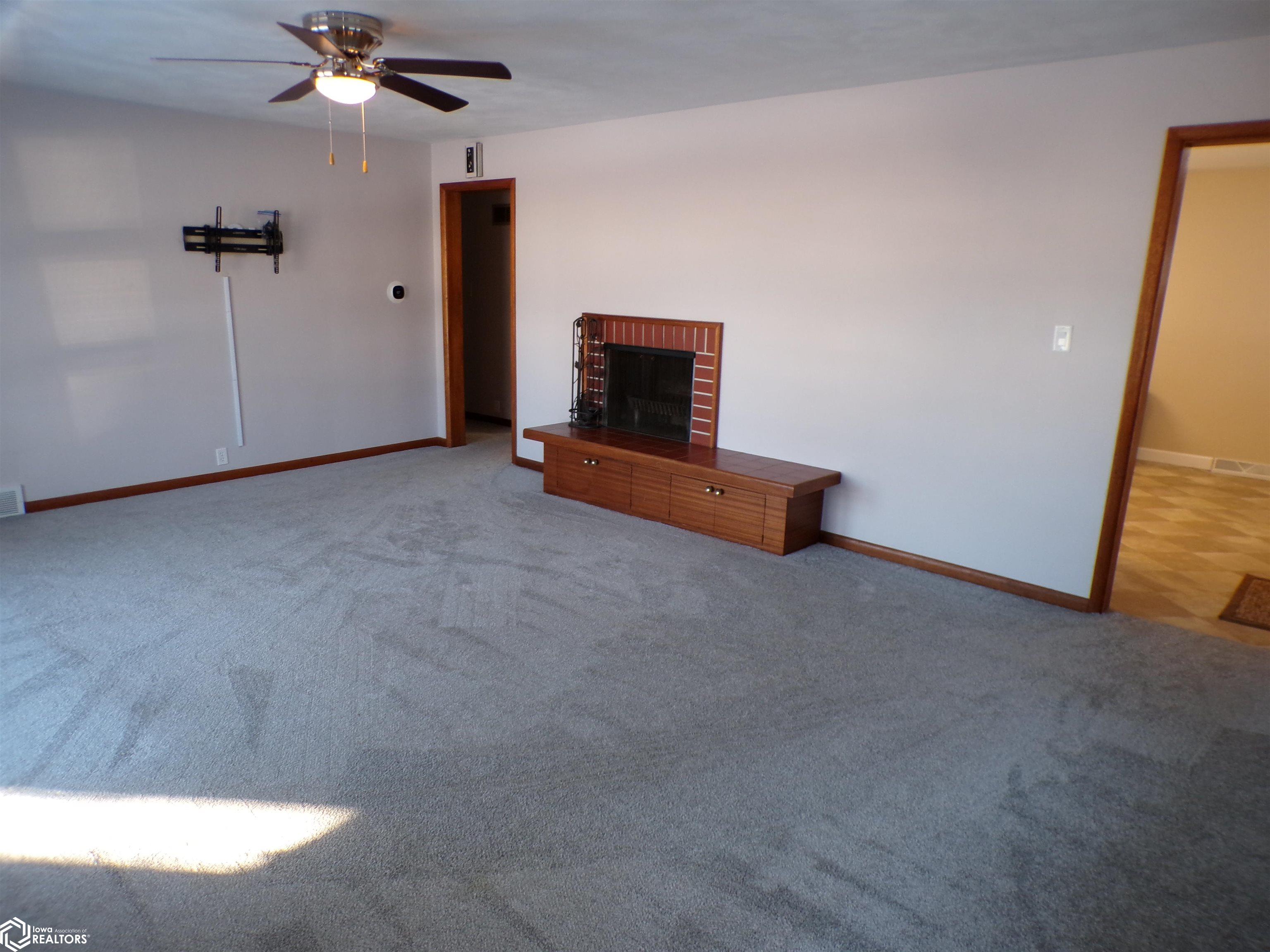 111 N 22nd Street, Marshalltown, Iowa image 5