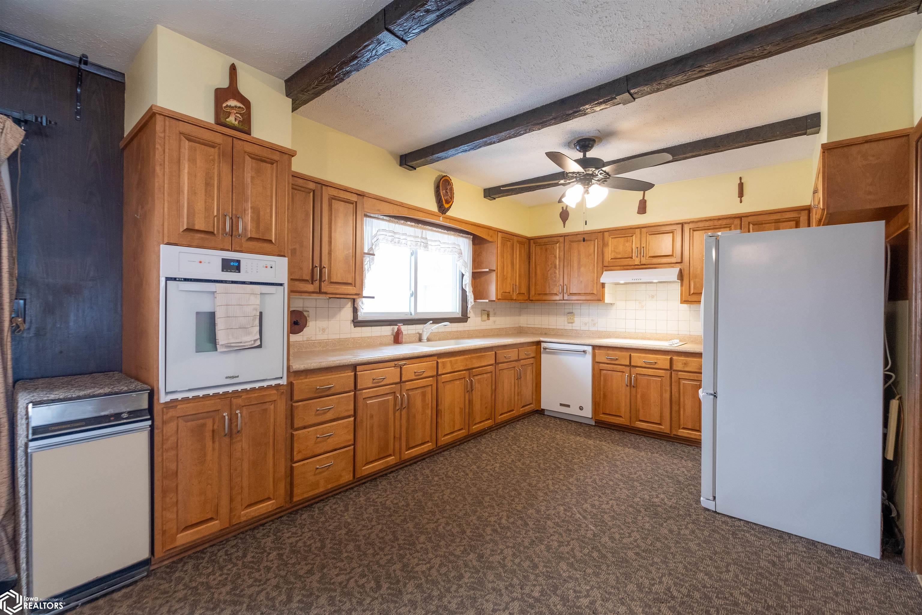 2609 Ridge Road, Marshalltown, Iowa image 4