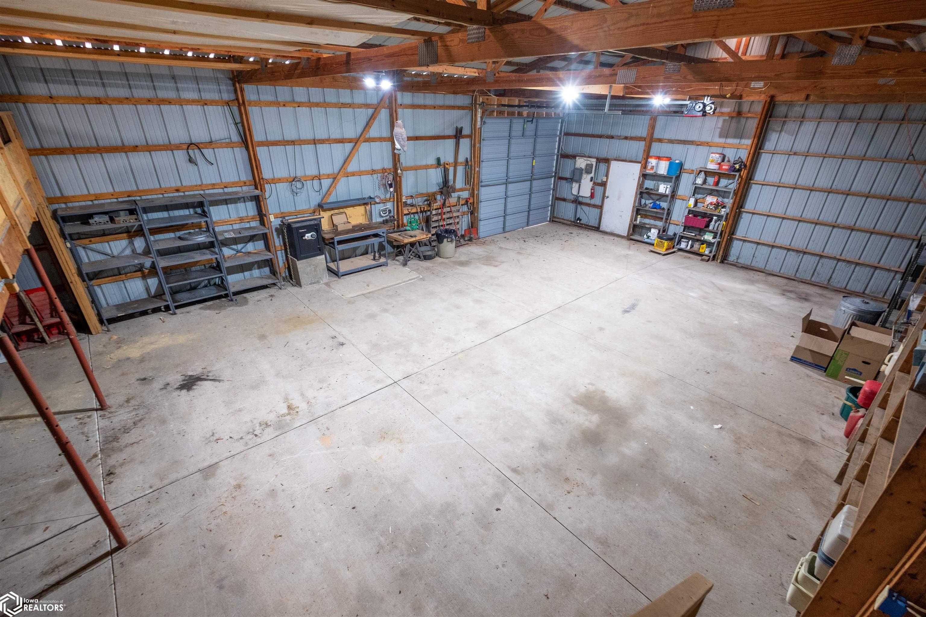 2609 Ridge Road, Marshalltown, Iowa image 25