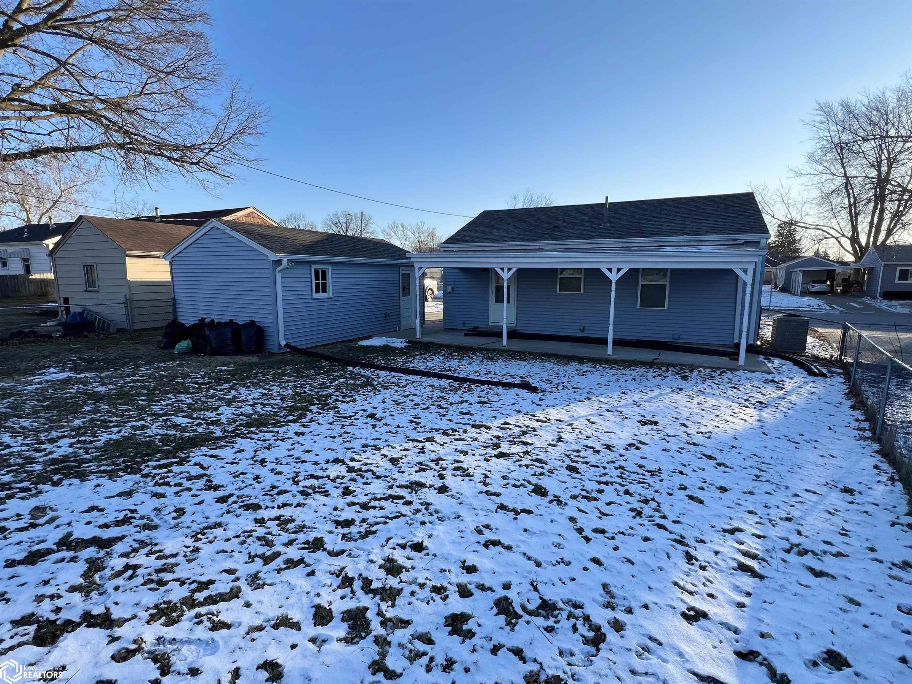 301 E 17th Street, Newton, Iowa image 17