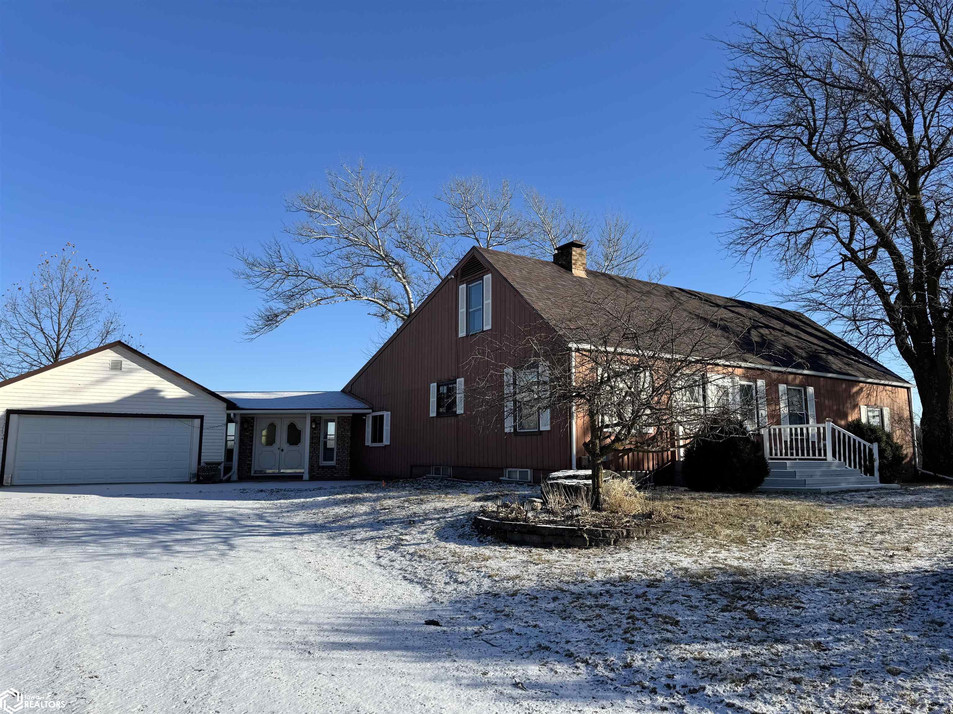 2550 Inkpaduta Avenue, Webster City, Iowa image 1