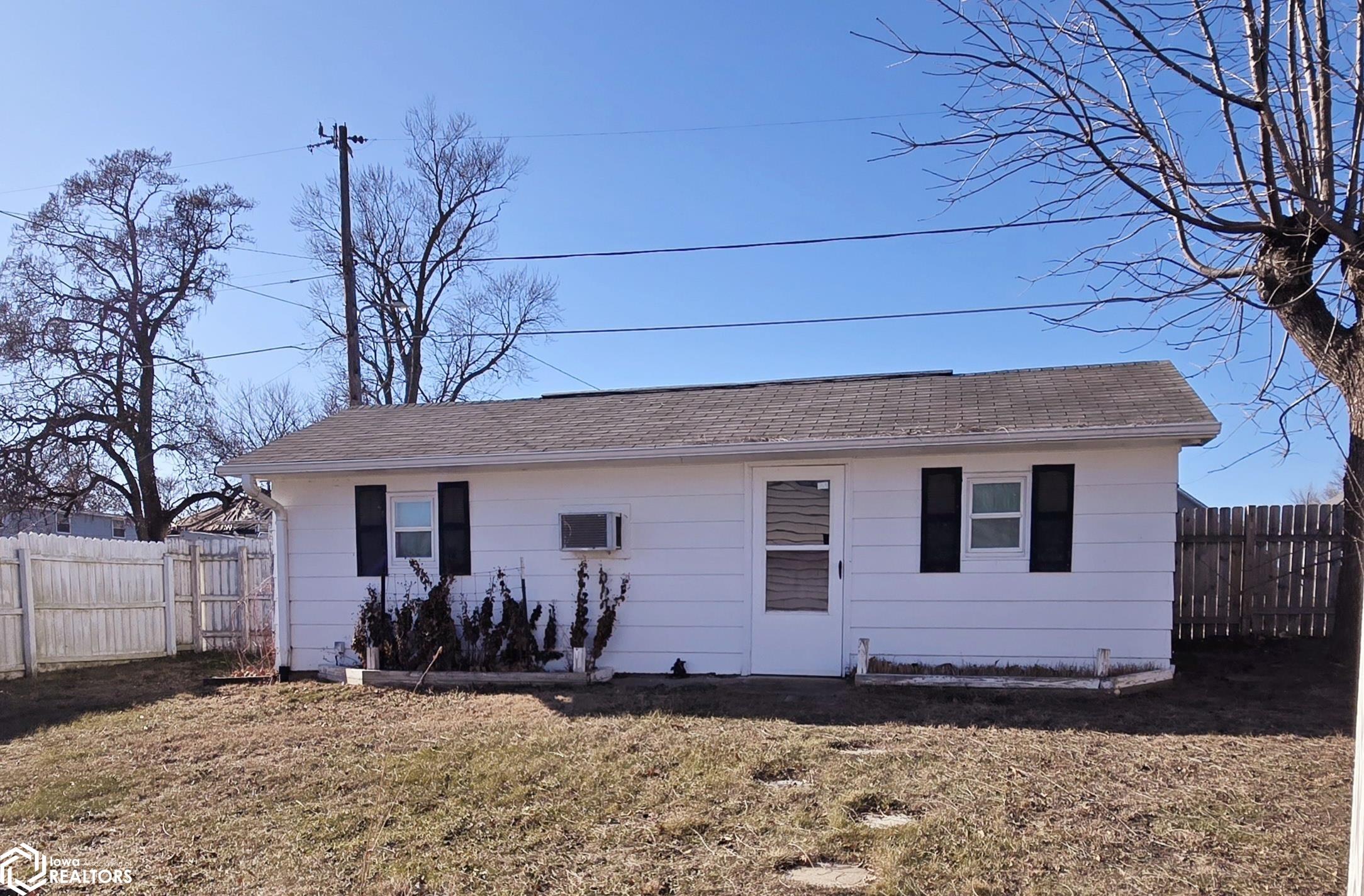 1435 33rd Street, Fort Madison, Iowa image 23