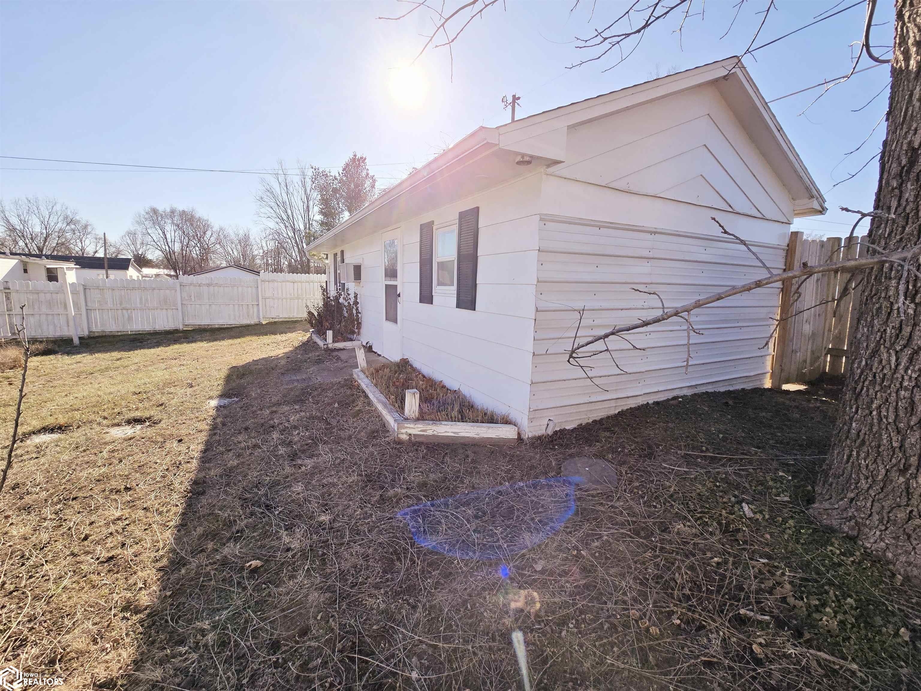 1435 33rd Street, Fort Madison, Iowa image 28