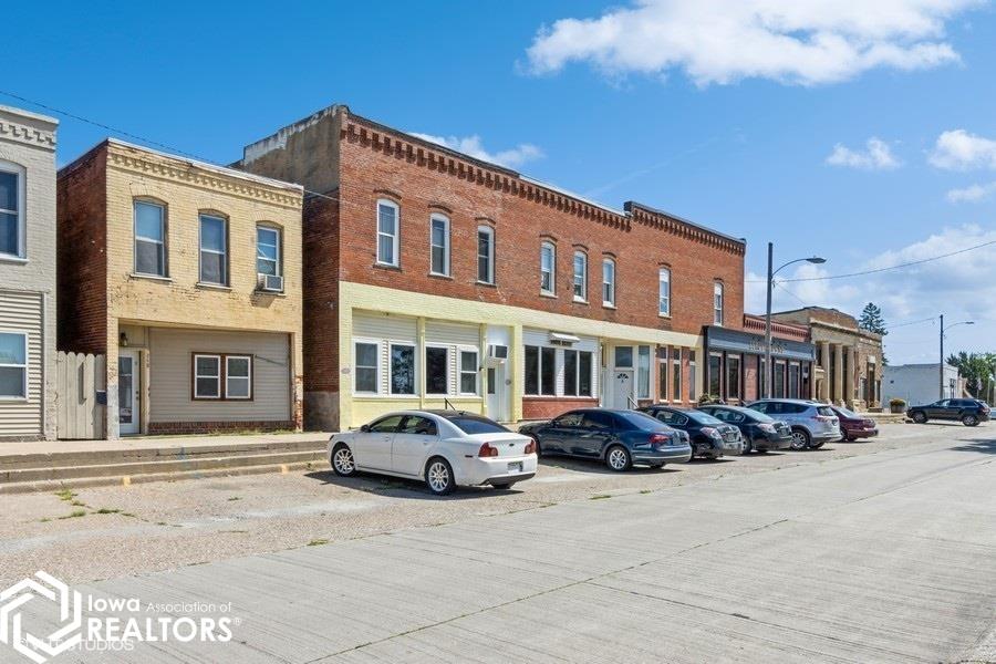 248 N Railroad Street, Ainsworth, Iowa image 2