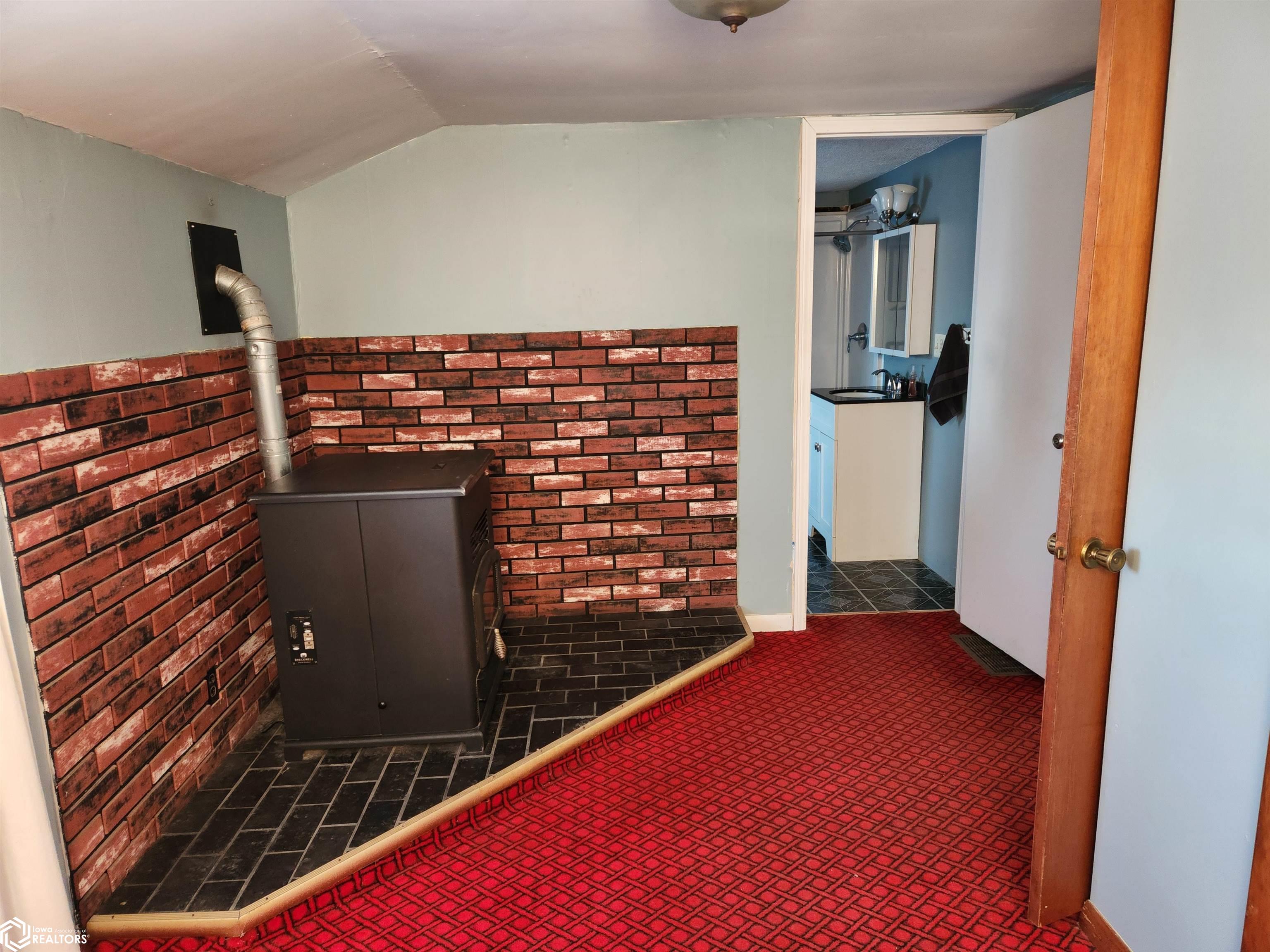 3298 C Avenue, Montour, Iowa image 6