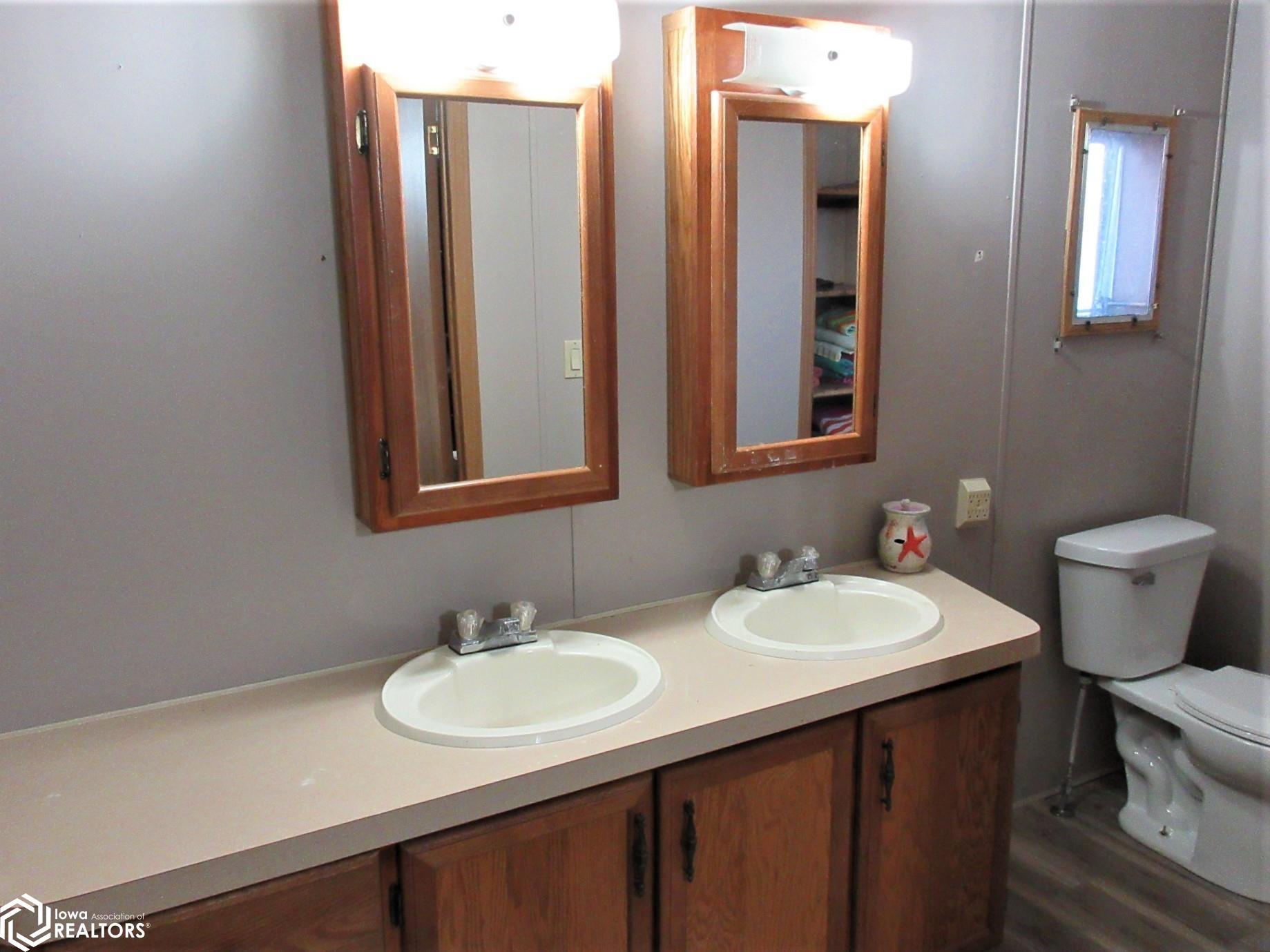 33585 Schany Drive, Ruthven, Iowa image 33