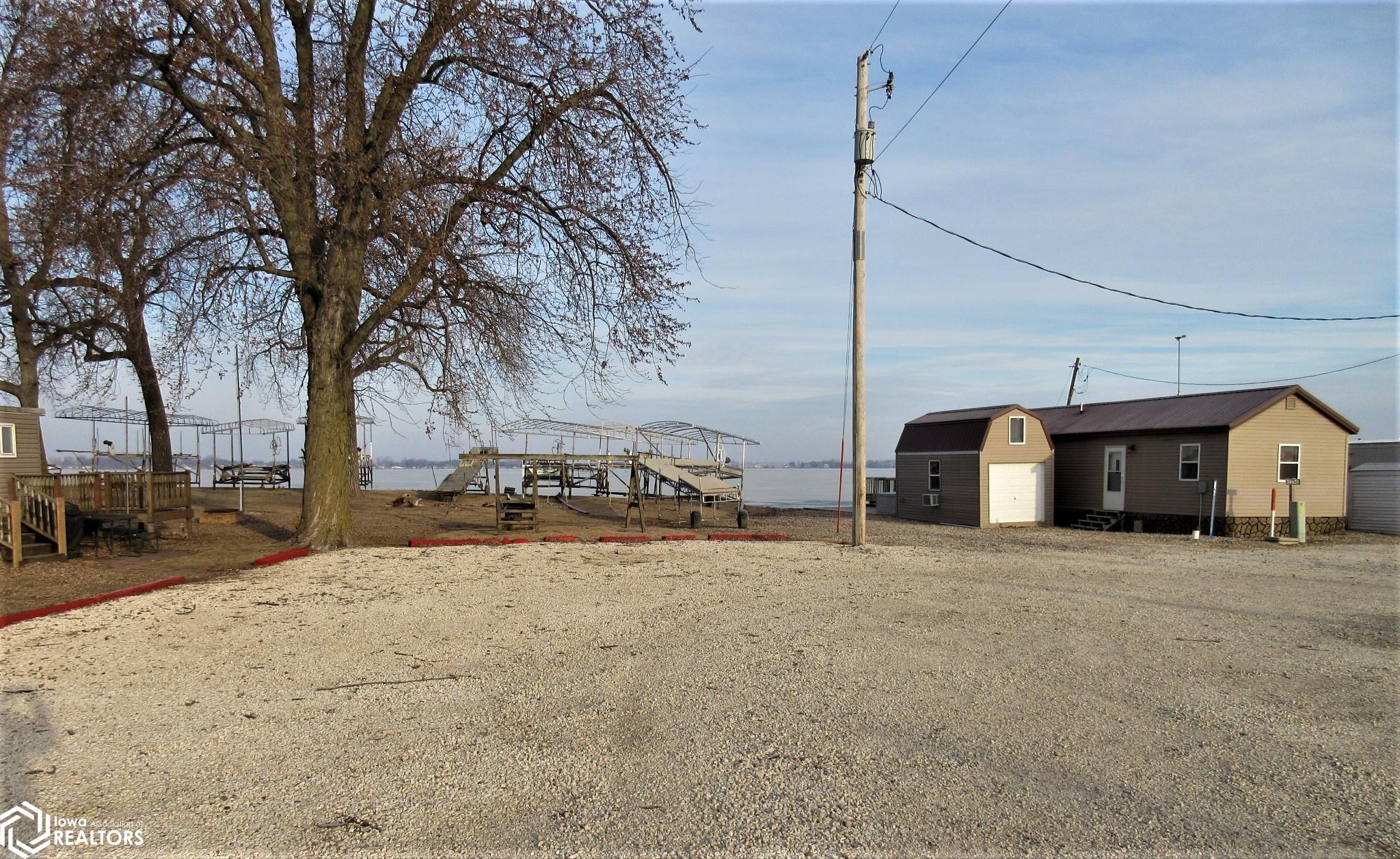 33585 Schany Drive, Ruthven, Iowa image 9
