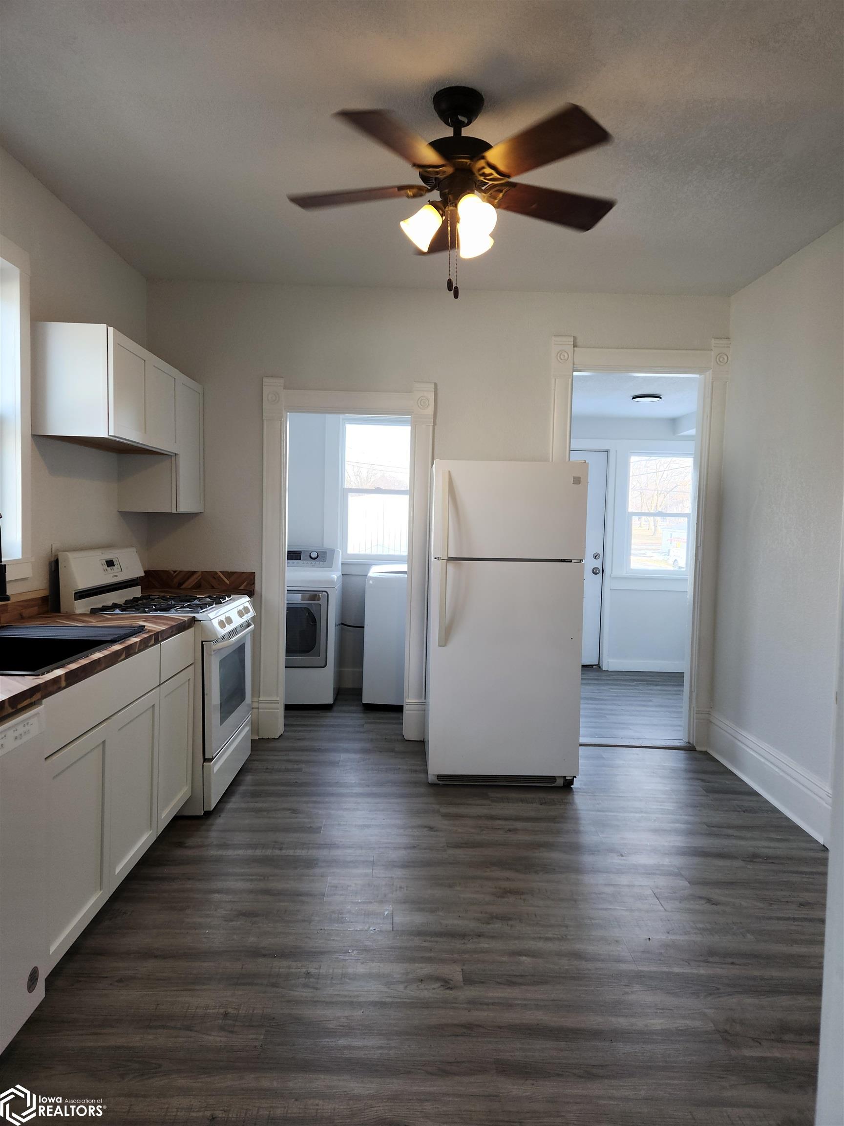 510 Spring Street, Grinnell, Iowa image 15
