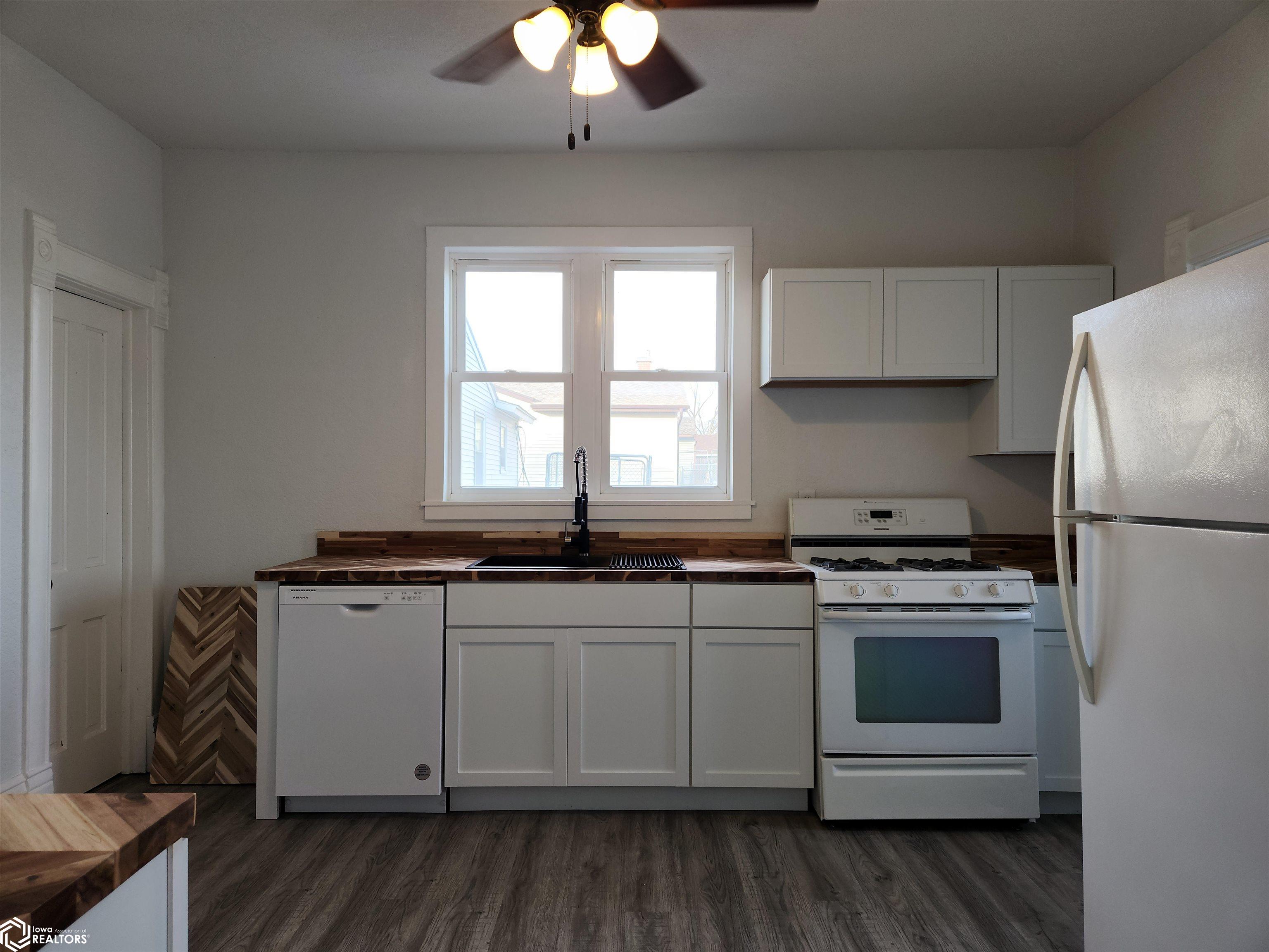 510 Spring Street, Grinnell, Iowa image 18
