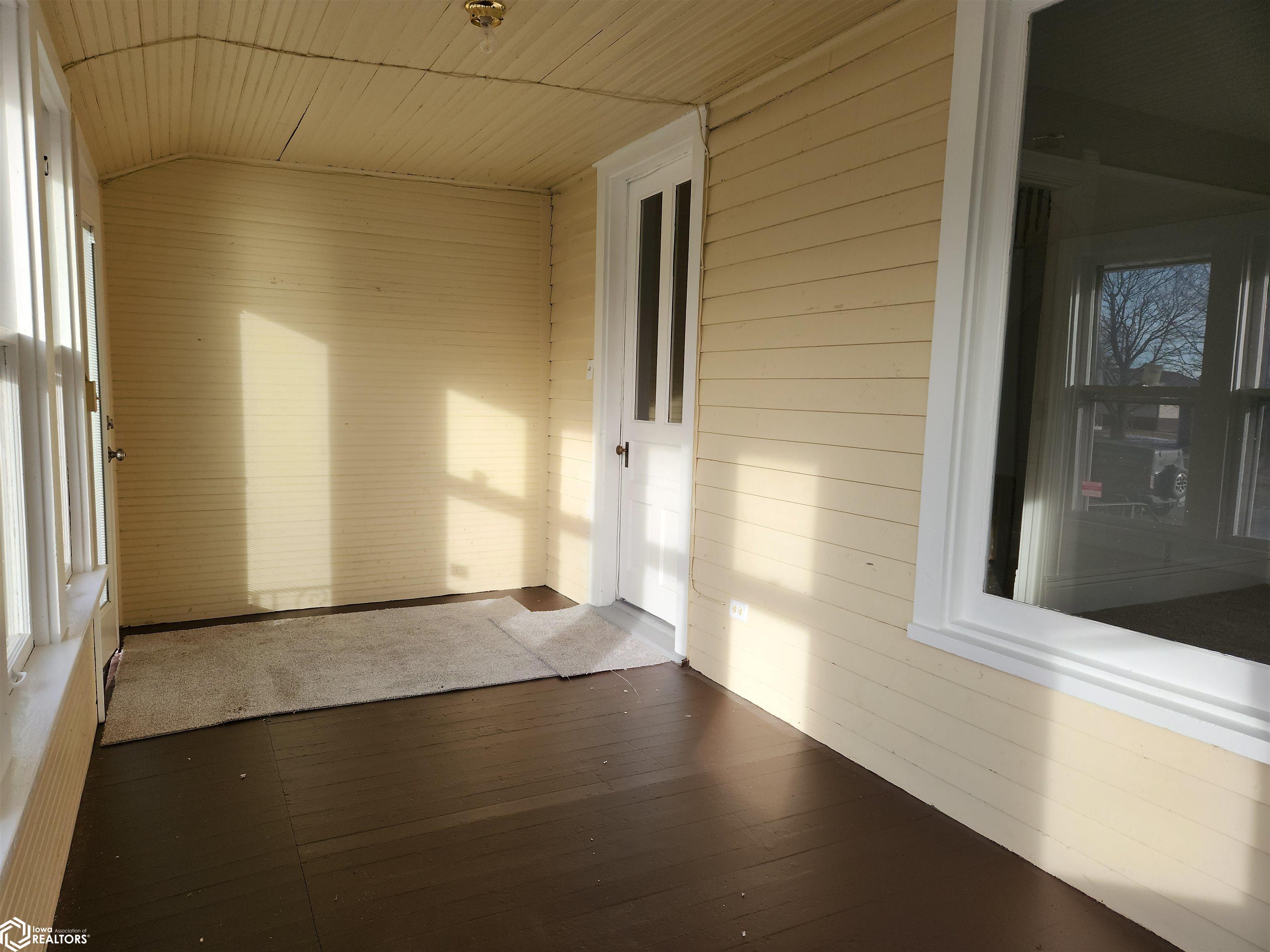 510 Spring Street, Grinnell, Iowa image 8