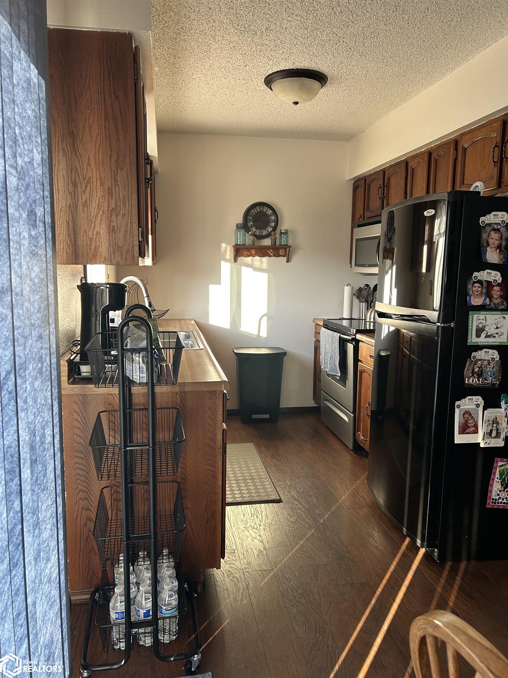 206 Selma Street, Eldon, Iowa image 13