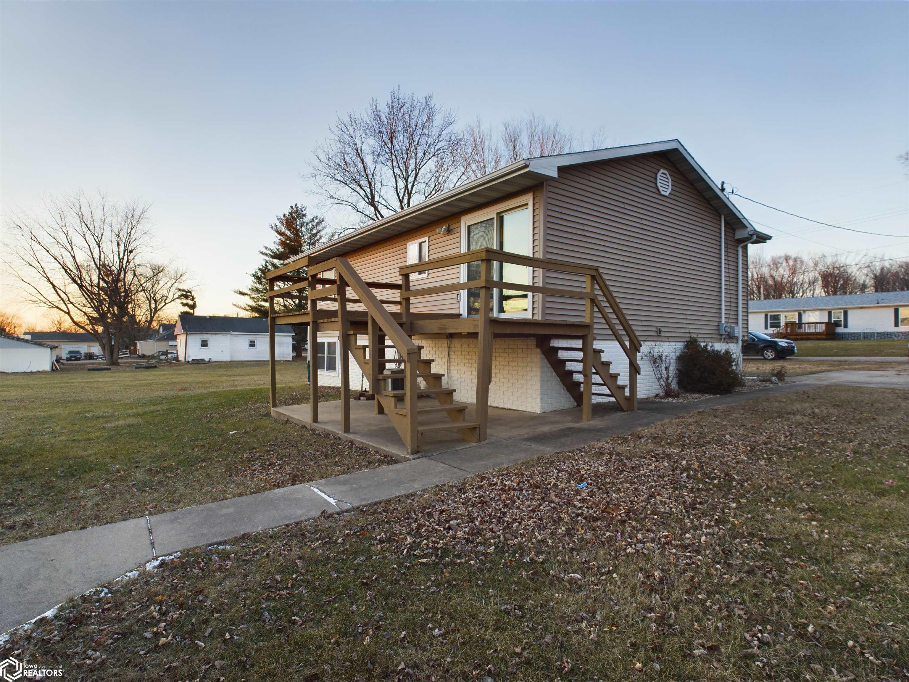 206 Selma Street, Eldon, Iowa image 5