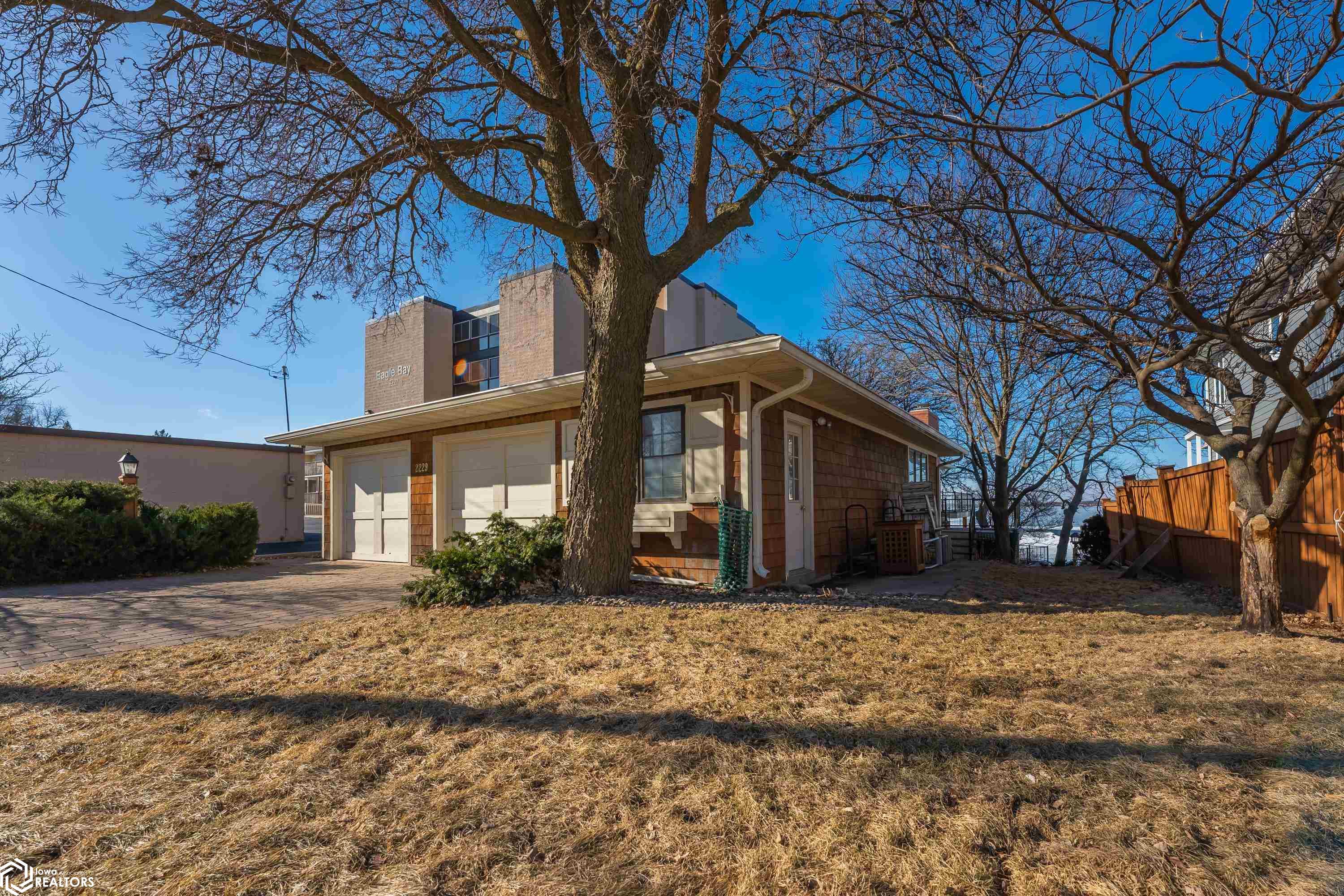 2229 S Lakeview Dr, Clear Lake, Iowa image 35